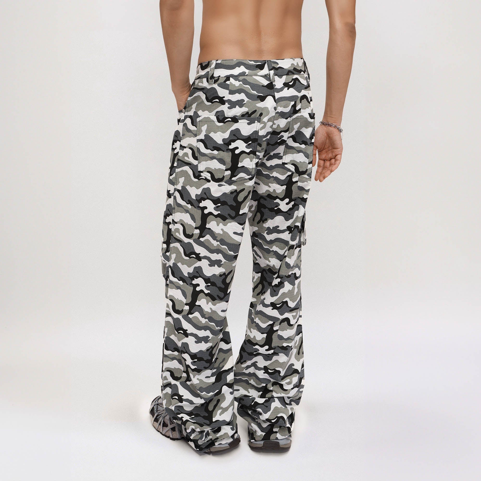 OVDY Camo Multi-Pocket Crinkled Cargo Pants