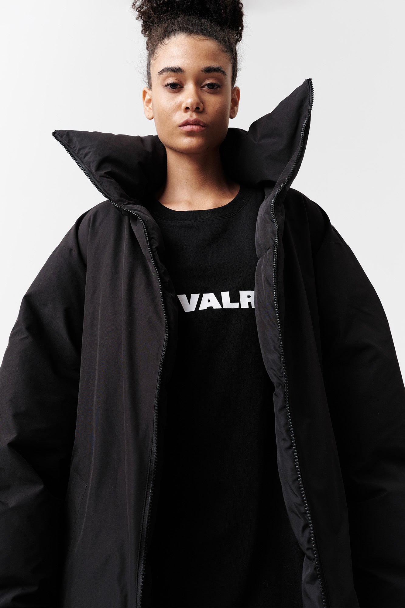 VANN VALRENCE High-Neck Oversized Long Down Coat