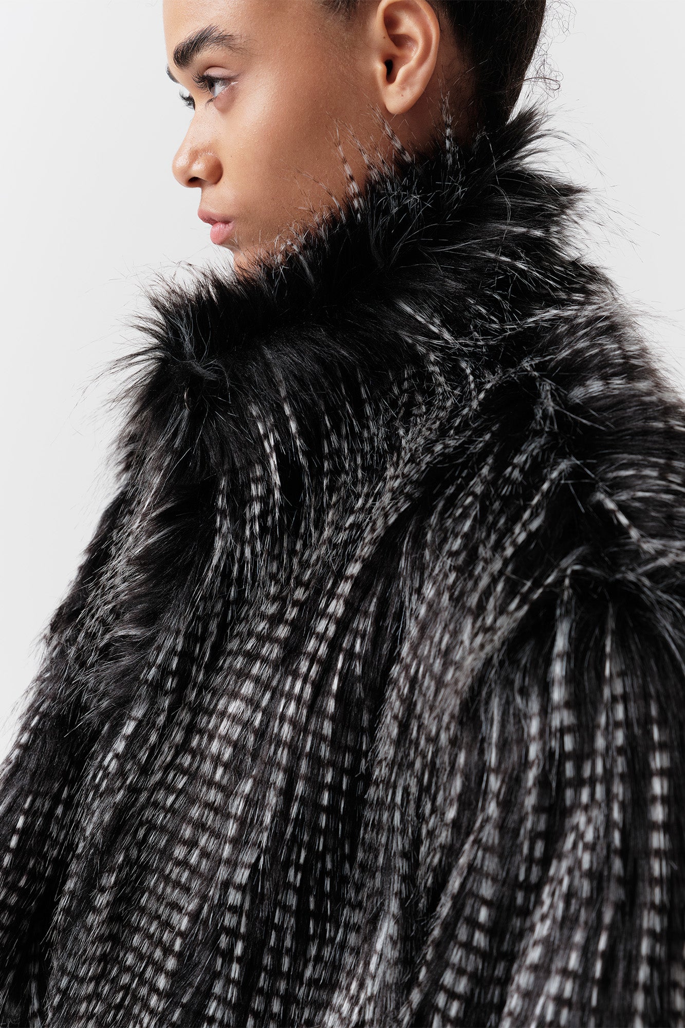 VANN VALRENCE Shaggy Layered Faux Fur Long Coat