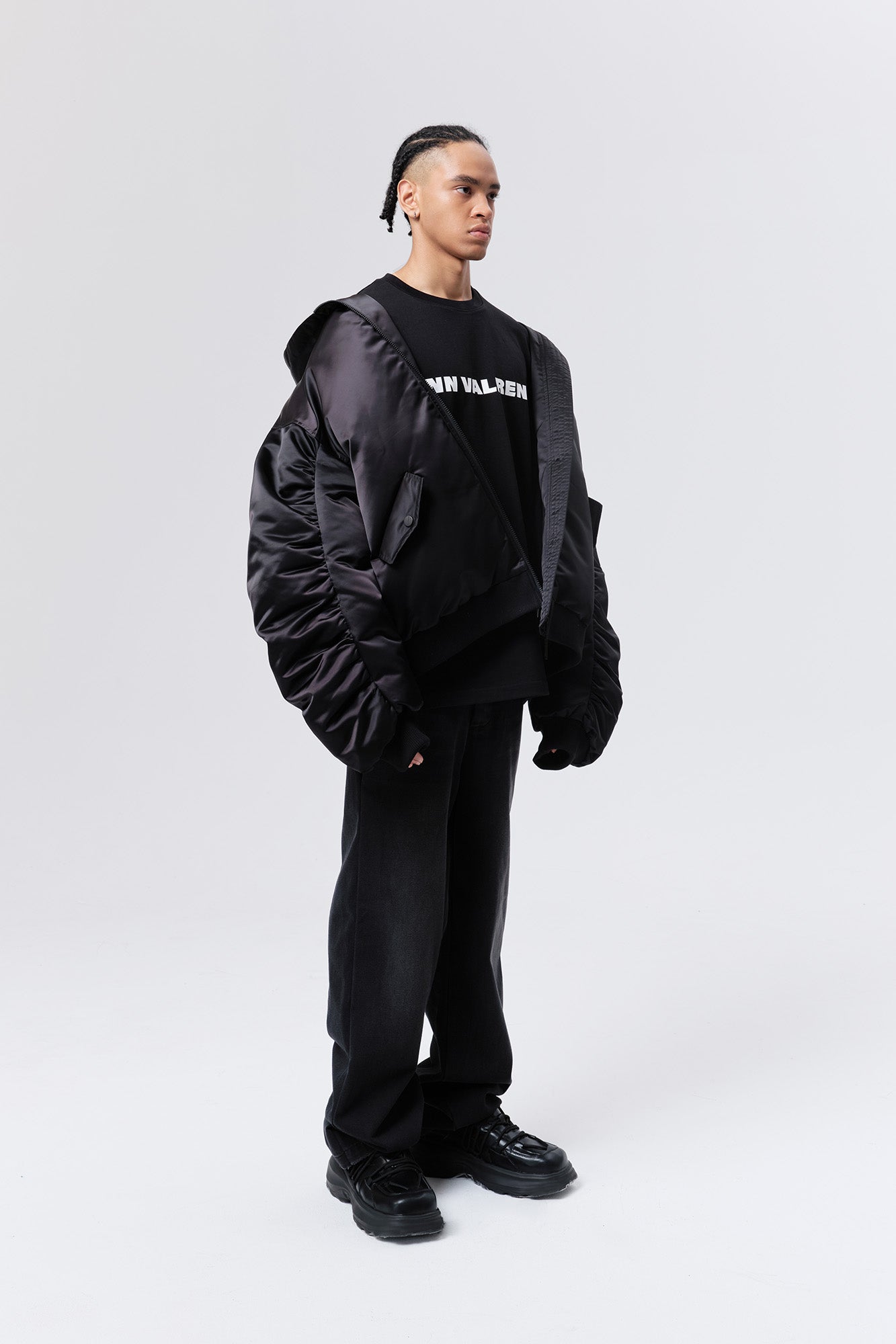 VANN VALRENCE Ruched Sleeve Oversized Hooded Down Jacket