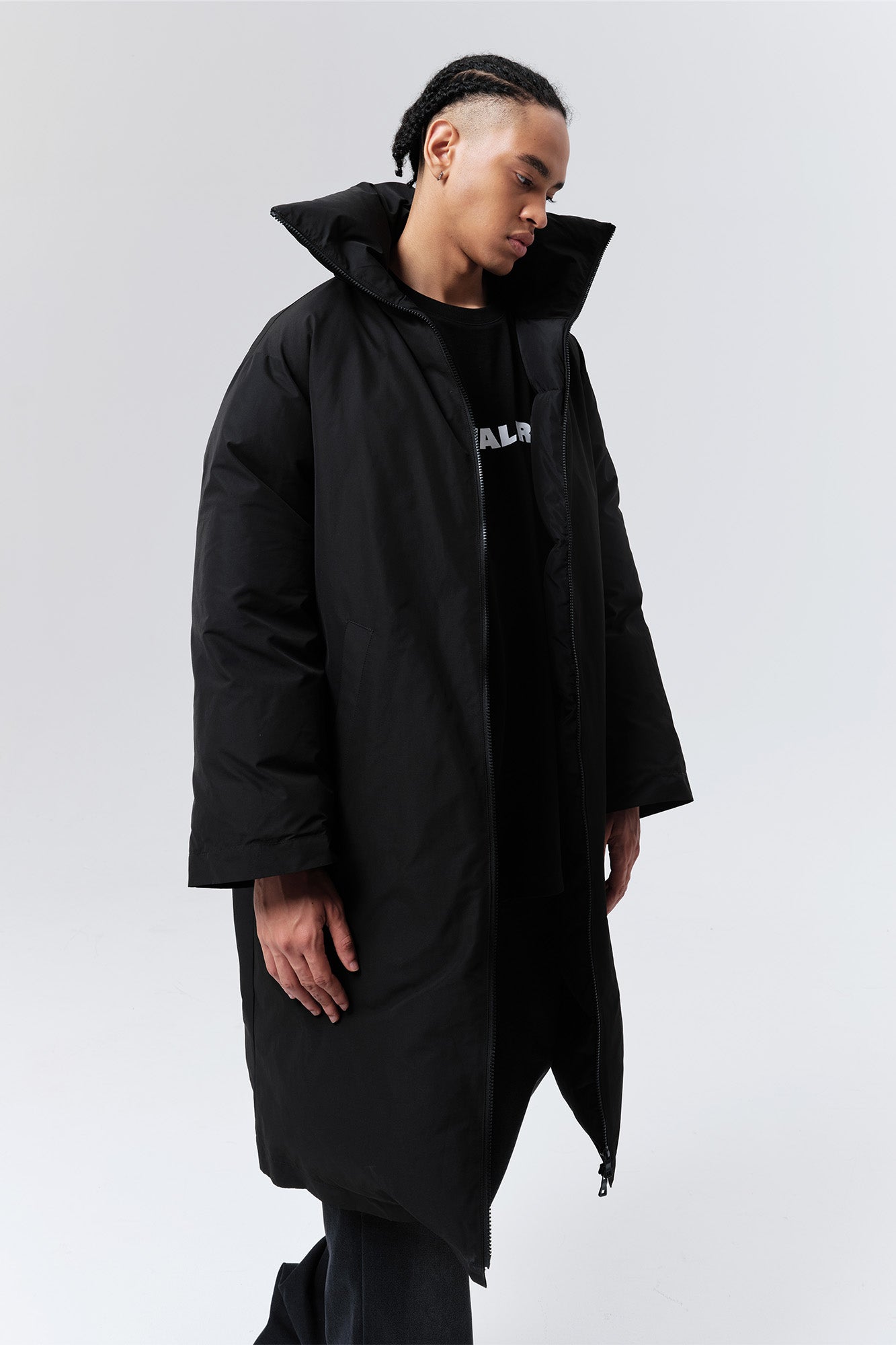 VANN VALRENCE High-Neck Oversized Long Down Coat