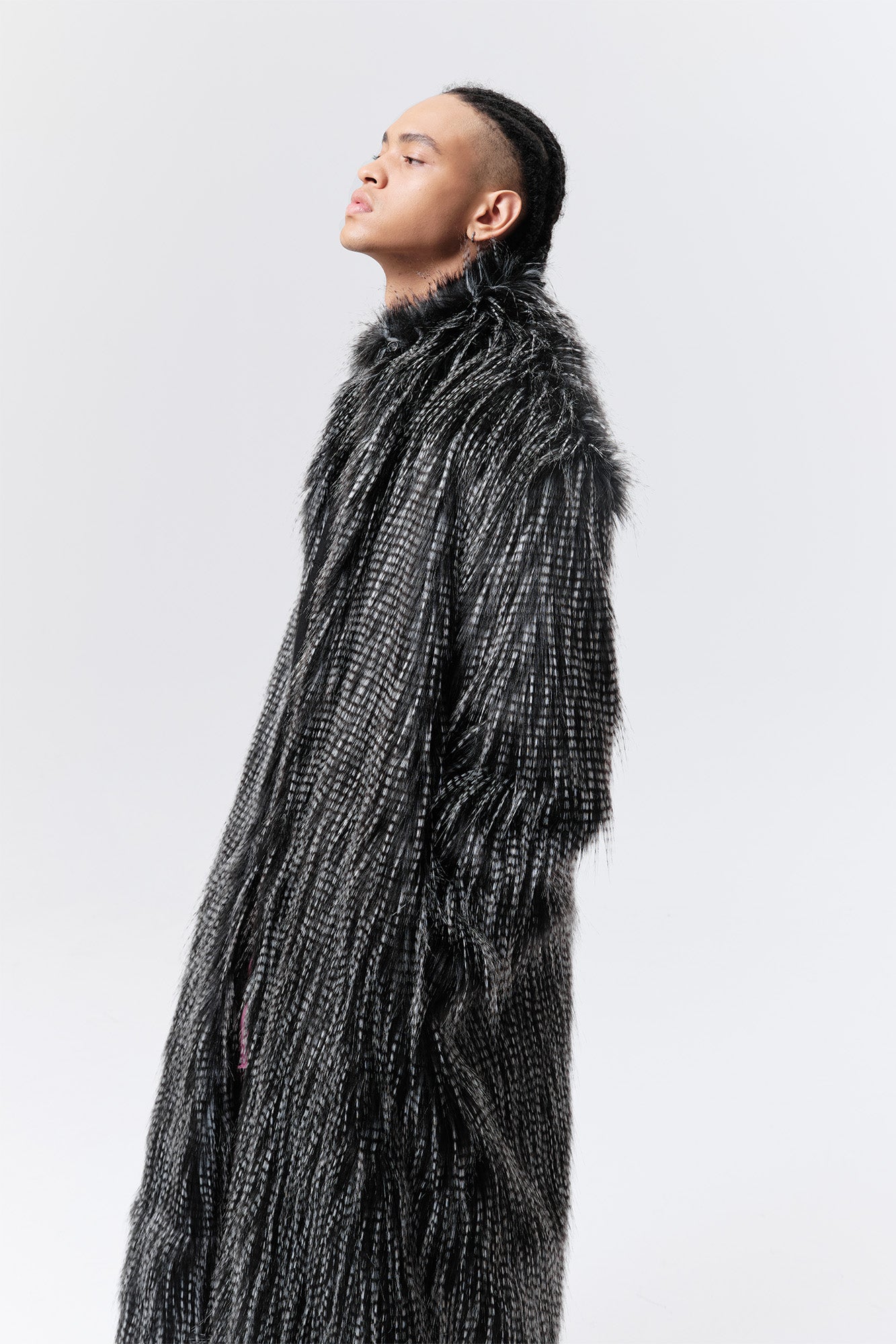 VANN VALRENCE Shaggy Layered Faux Fur Long Coat