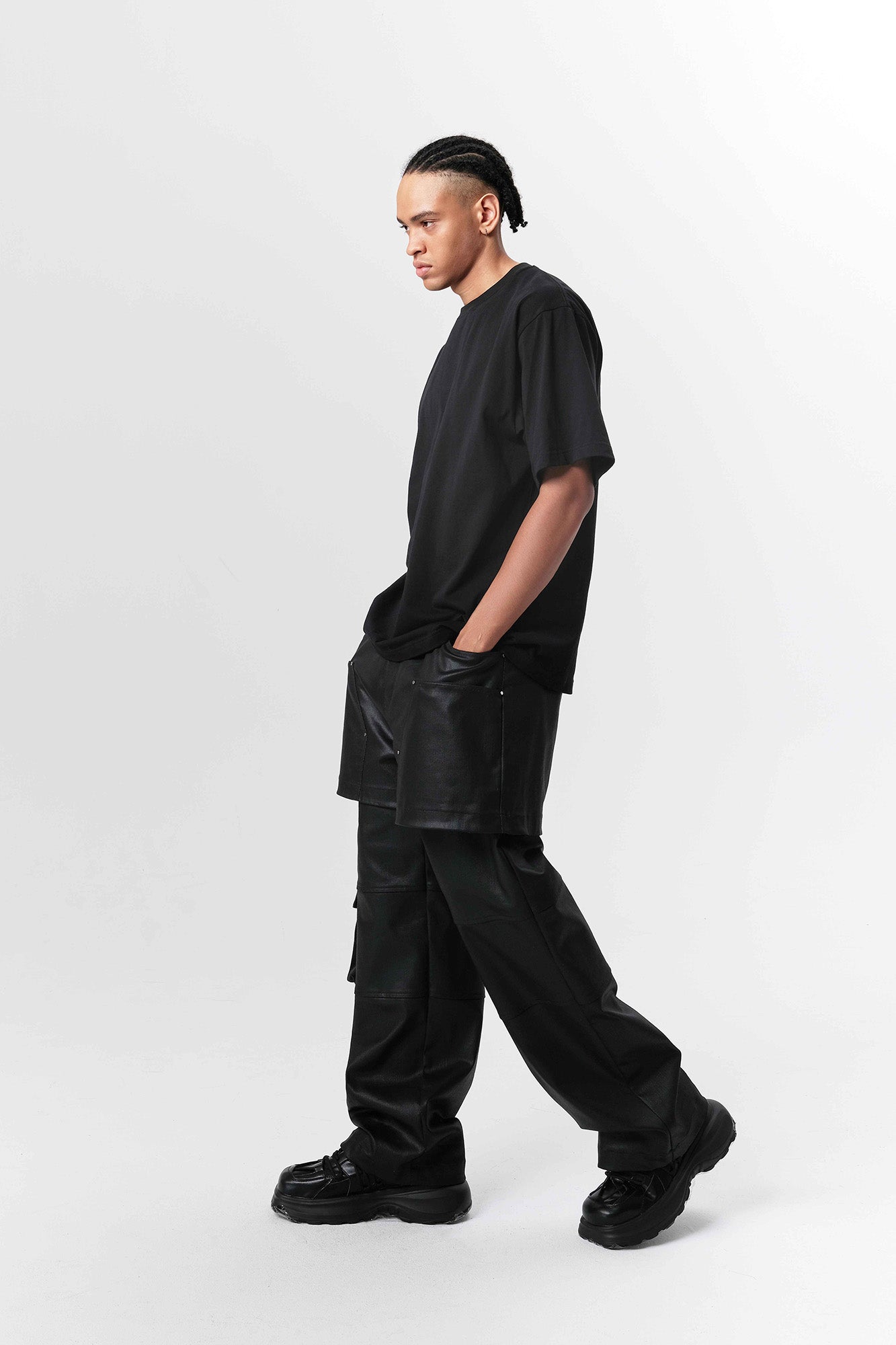VANN VALRENCE Rivet Layered Coated Denim Pants