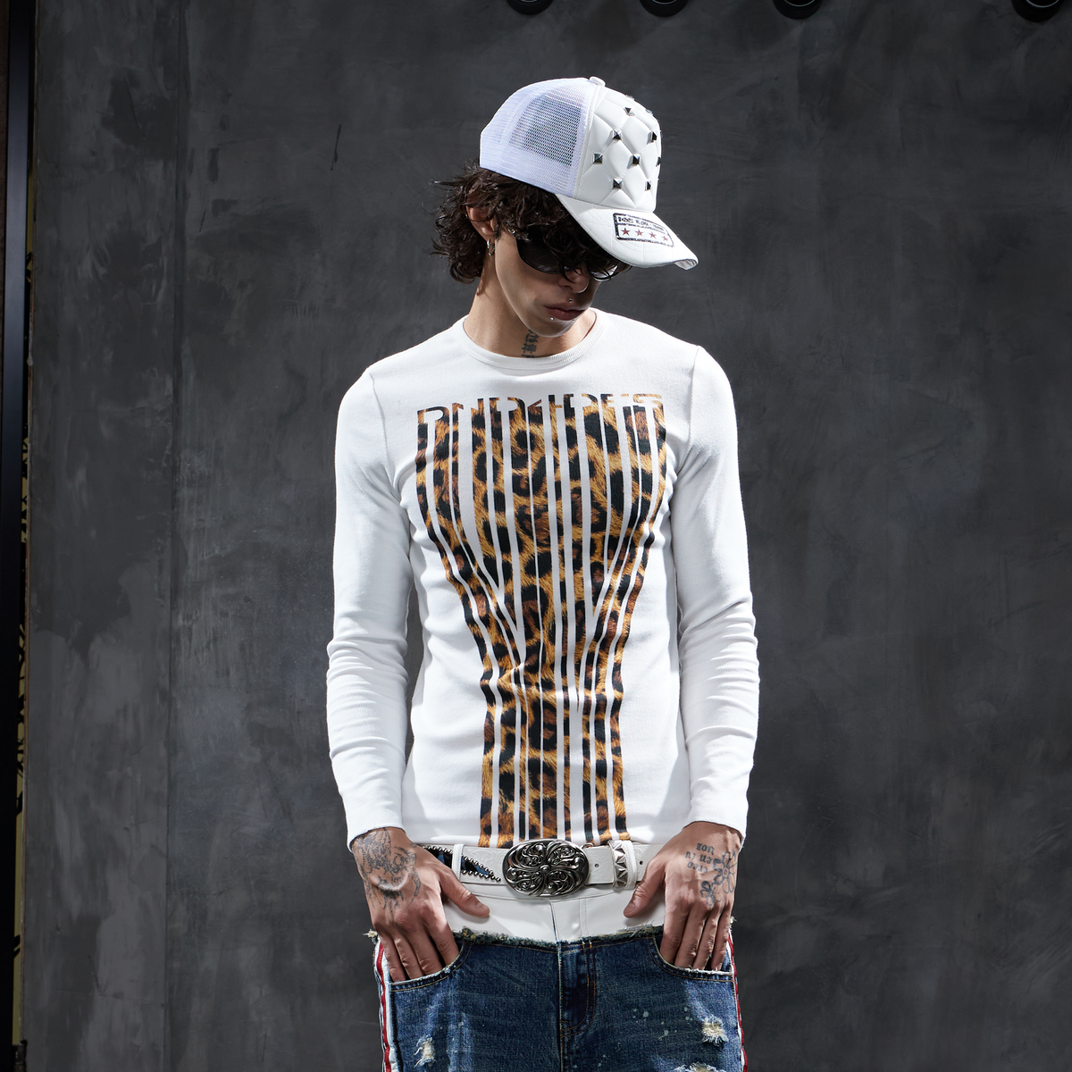 DND4DES Leopard Slim-Fit Long-Sleeve Tee