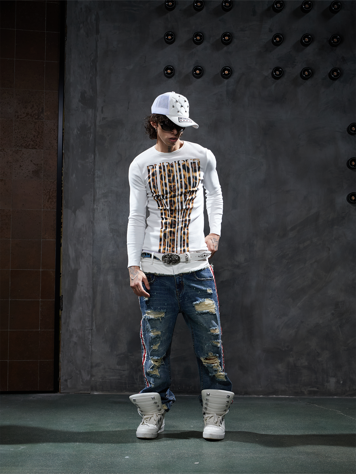 DND4DES Leopard Slim-Fit Long-Sleeve Tee