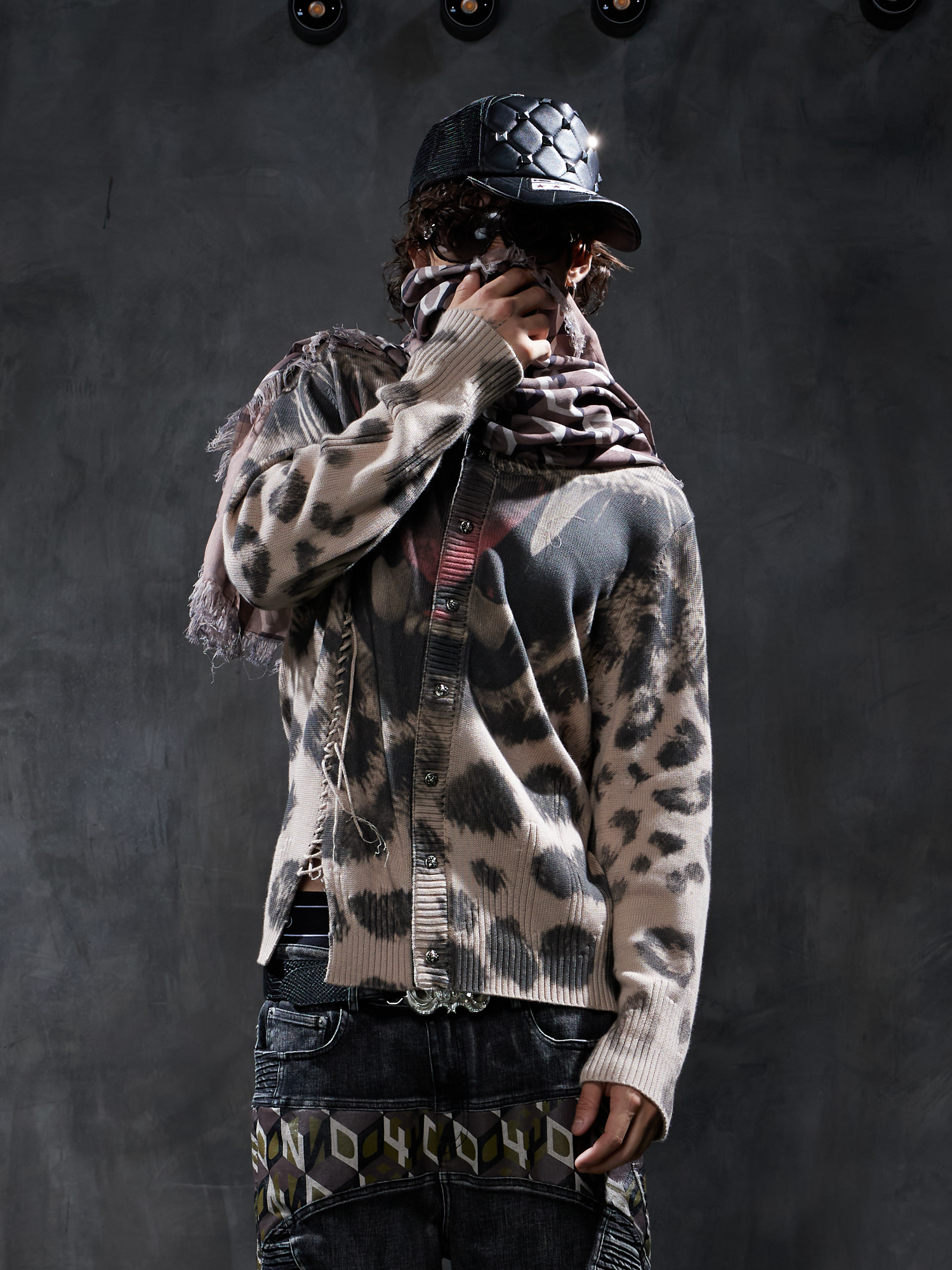 DND4DES Leopard Full-Print Oversized Cardigan