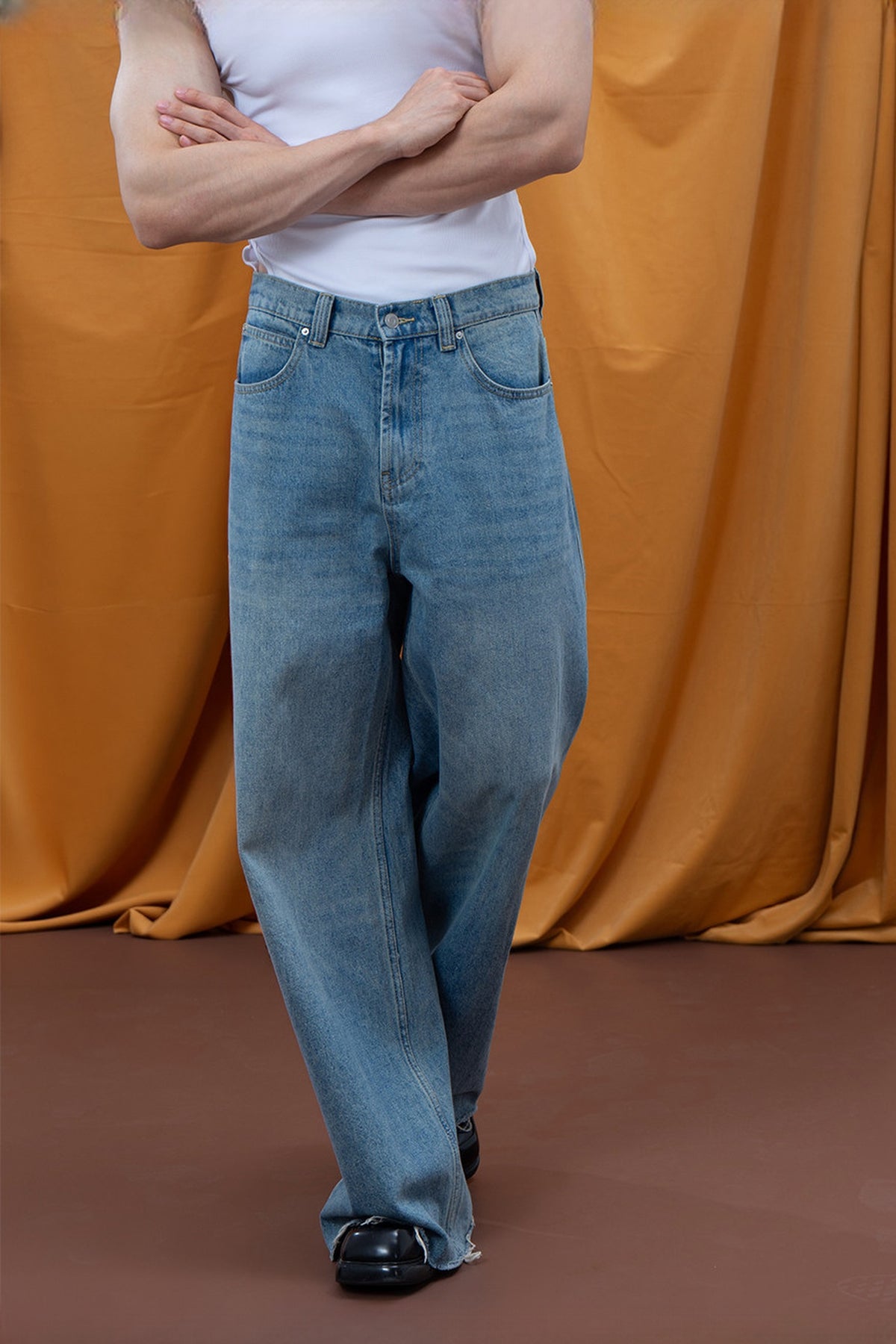 CLP Retro Distressed Frayed Wide-Leg Jeans — half body
