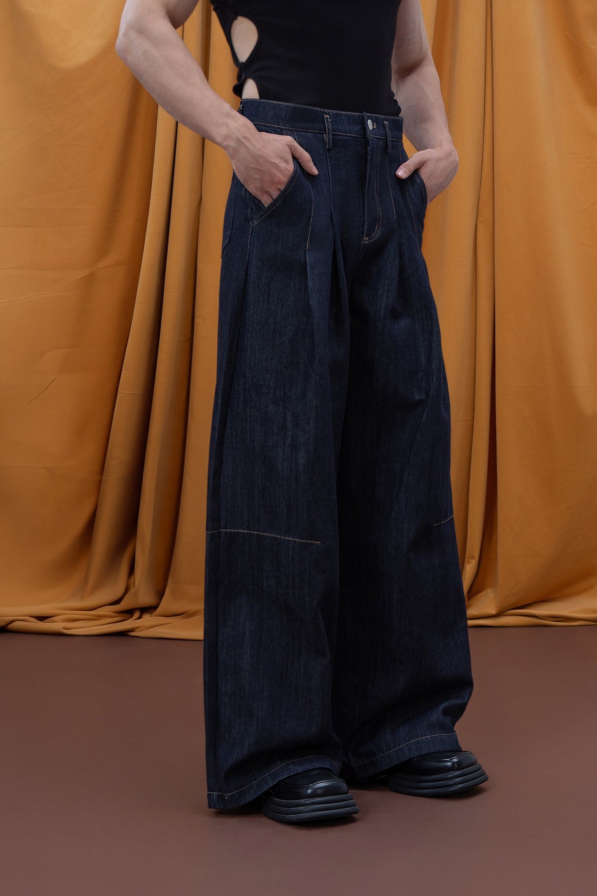 CLP Pleated Washed Wide-Leg Jeans — half body