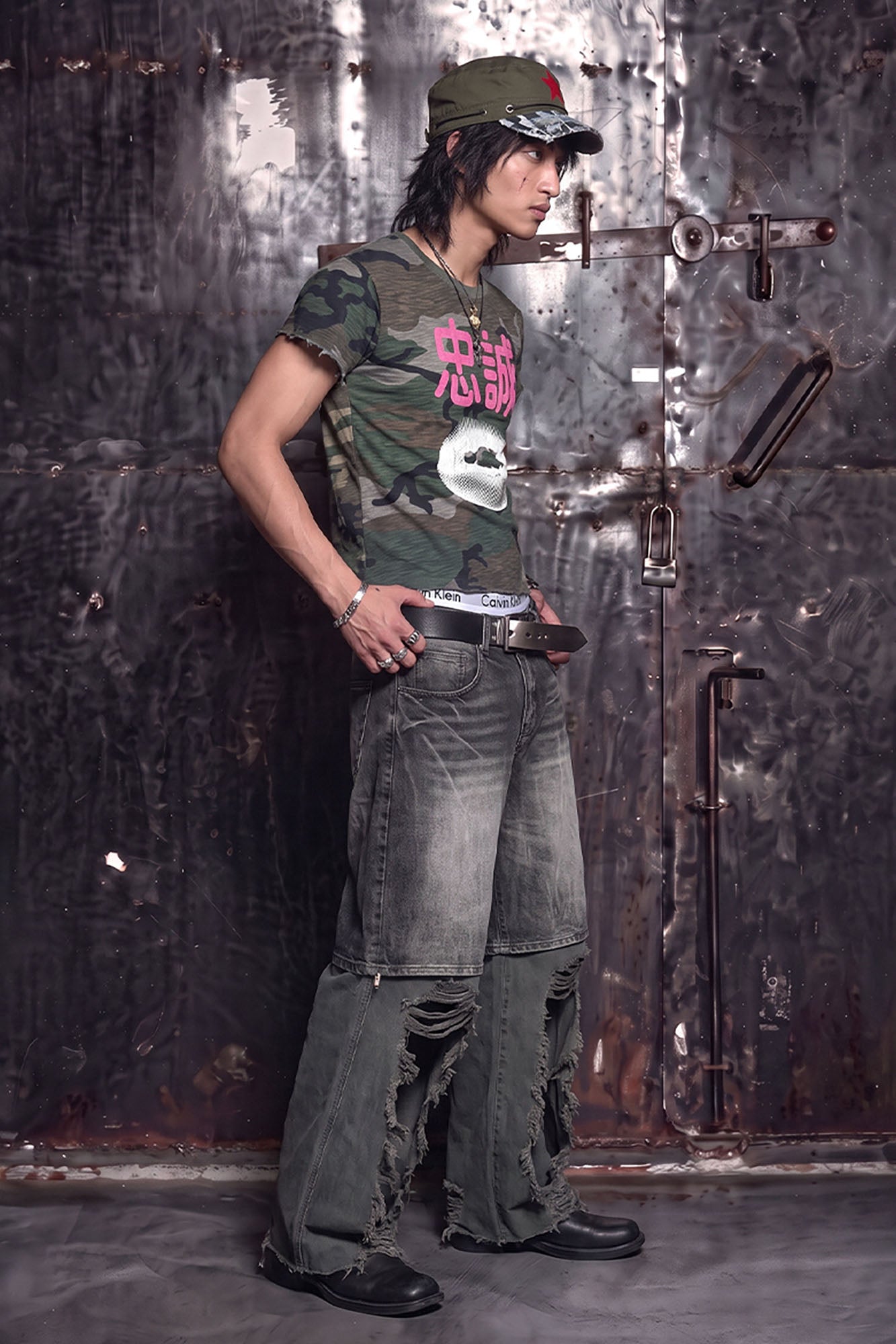 NOTHINGNESS WORLD Camo Full-Print Washed Retro Graphic Tee
