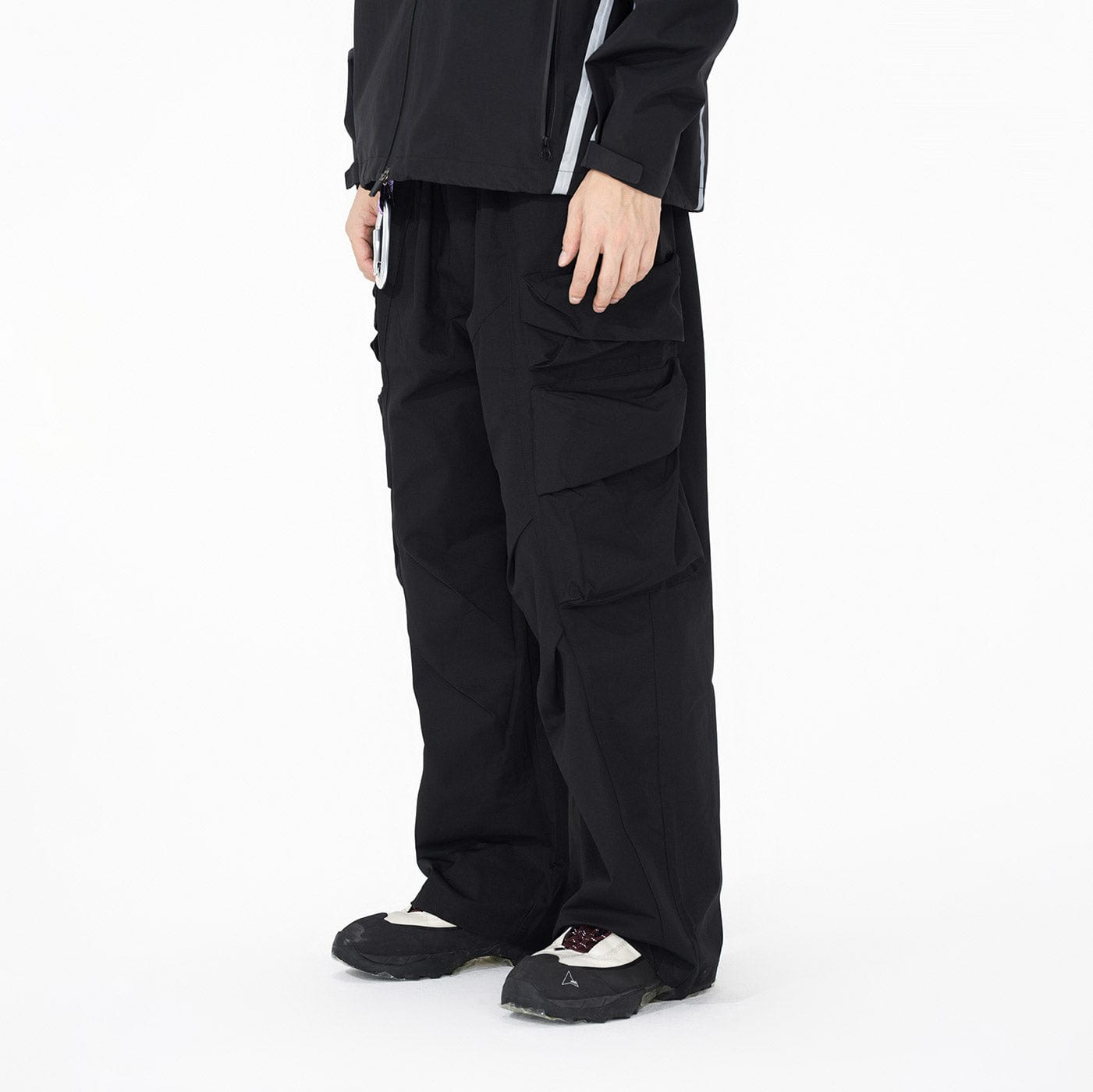 ENSHADOWER Big Pockets Crinkled Oversized Cargo Pants, premium urban and streetwear designers apparel on PROJECTISR.com, ENSHADOWER