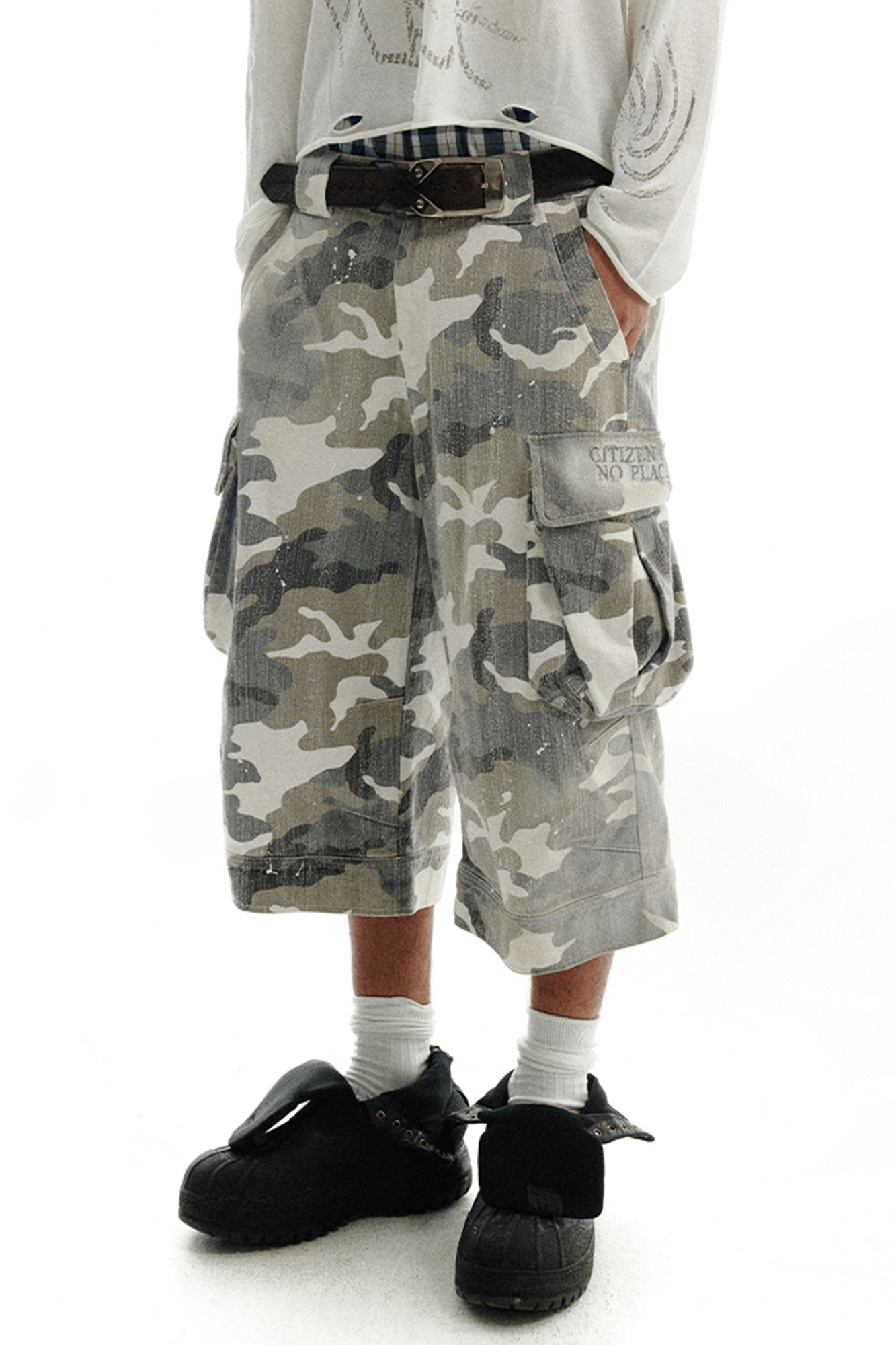 CONPCONP Distressed Spray-Dye Camo Shorts