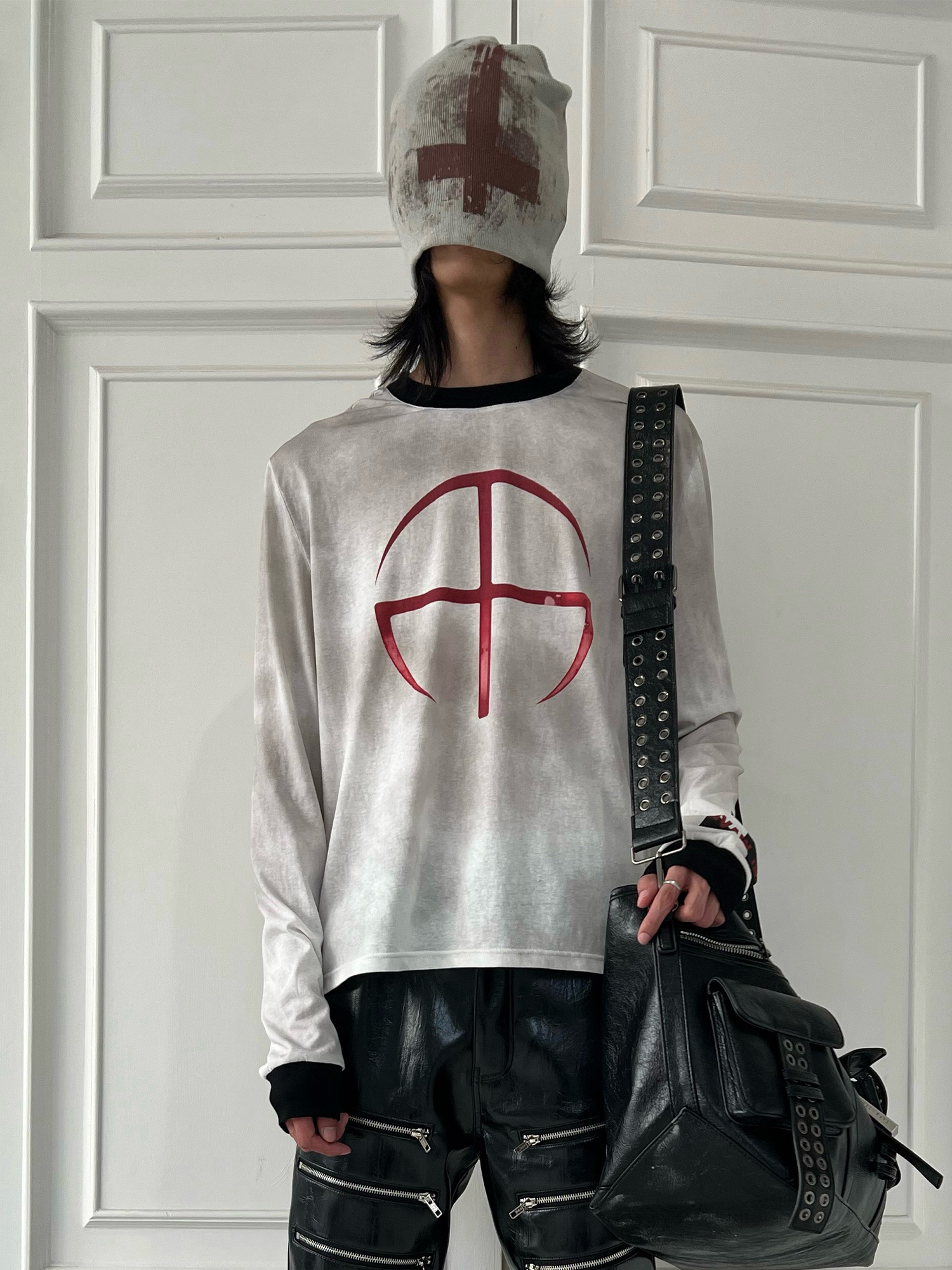 REBEL WAVE Dirty-Wash Cross Symbol Long-Sleeve Tee