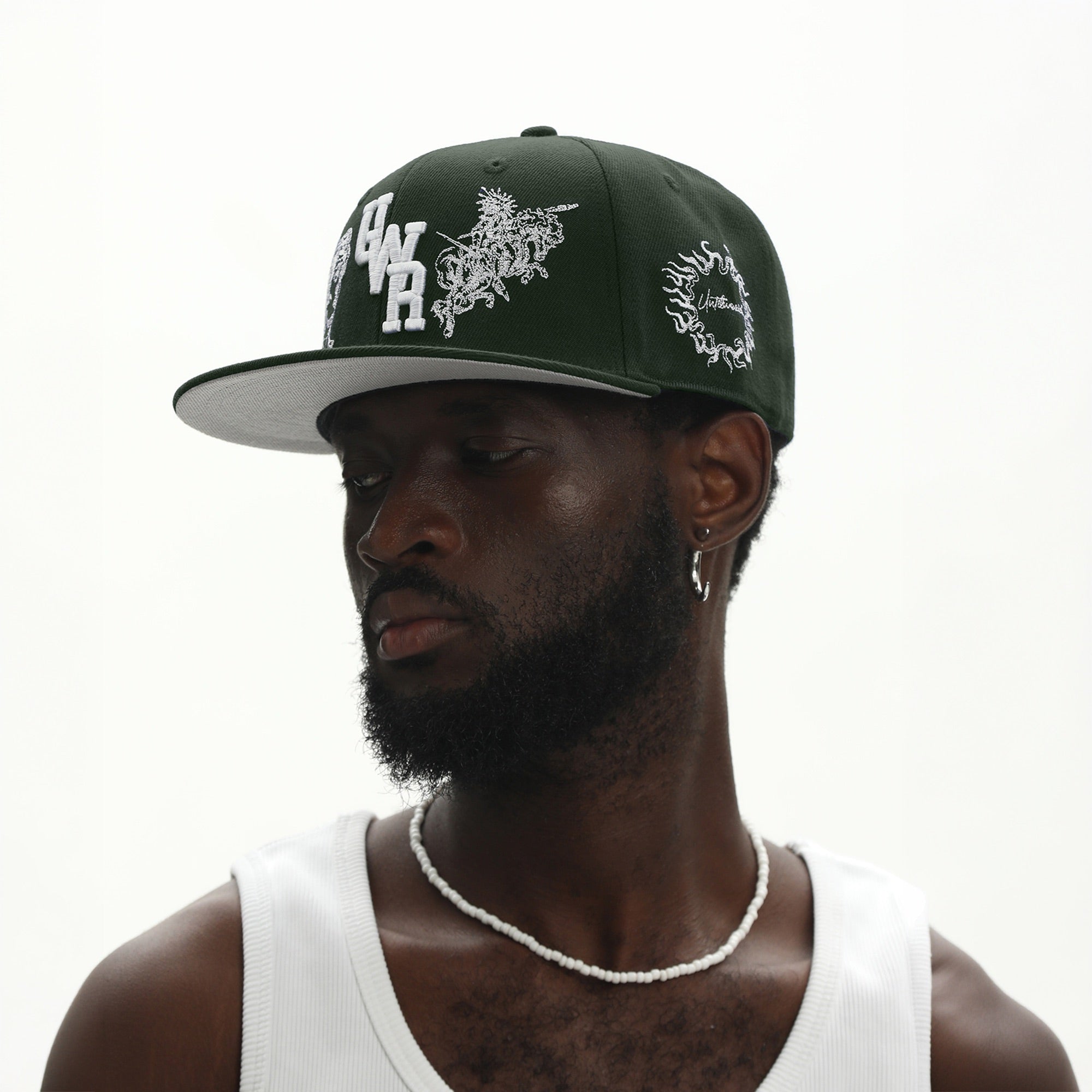 UNTILWERICH Embroidered Flat Brim Fitted Cap