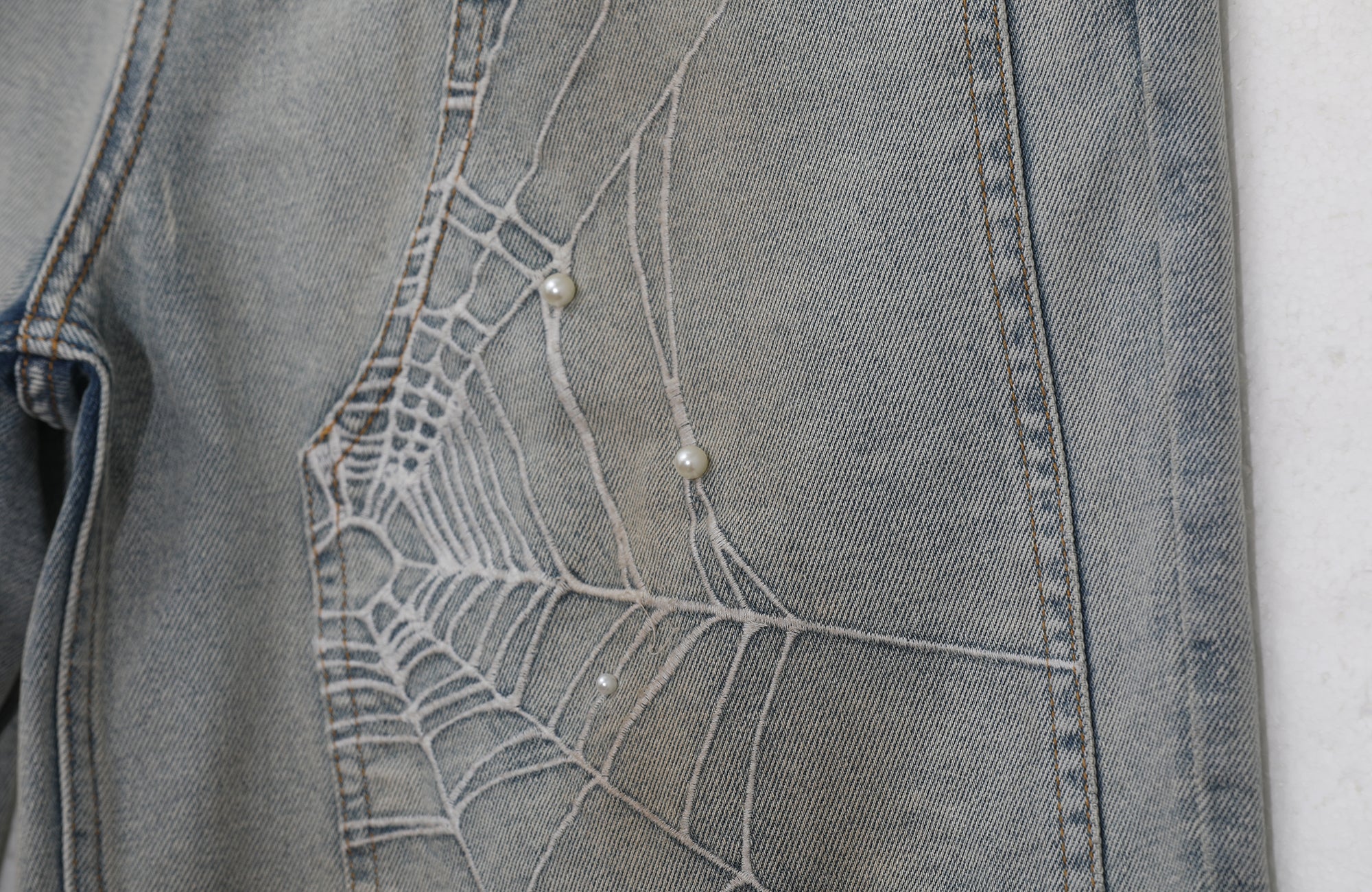 UNTILWERICH Spider Web Embroidered Pearl Denim Shorts