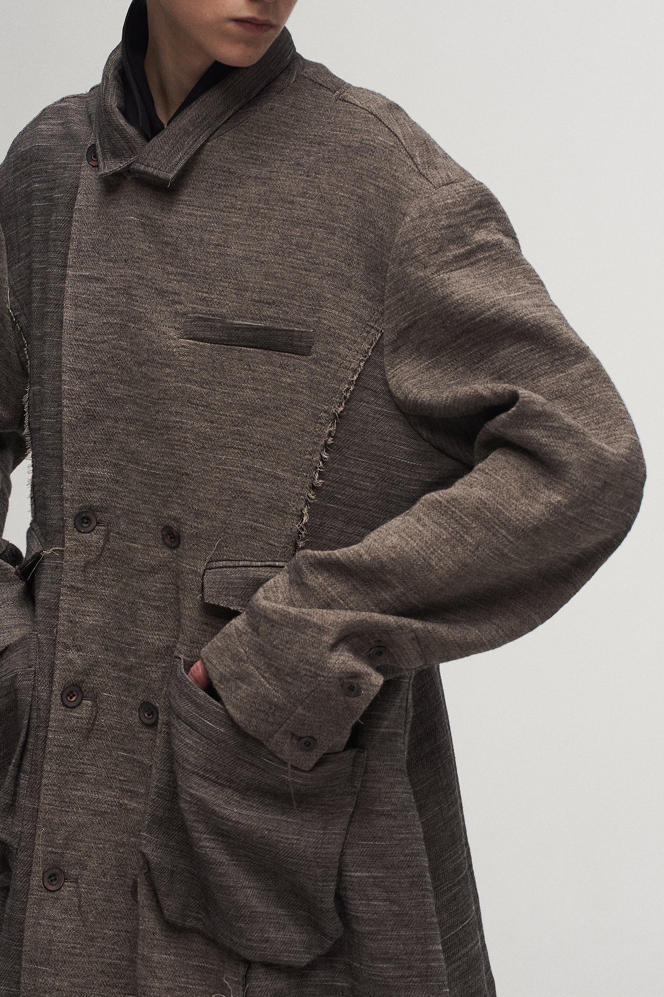 ILNya Nieternite Nifutur Frayed Seam Paneled Oversized Coat