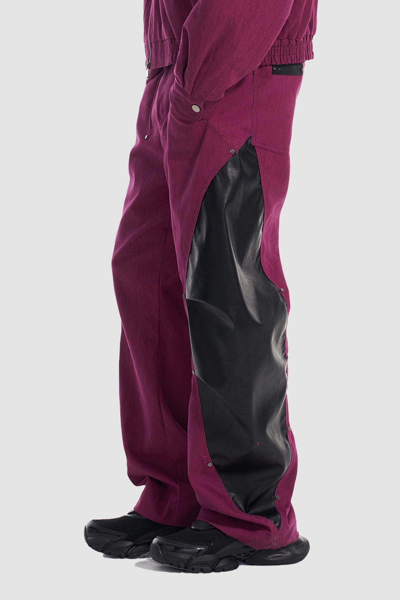 VANN VALRENCE Faux Leather-Paneled Barrel Jeans