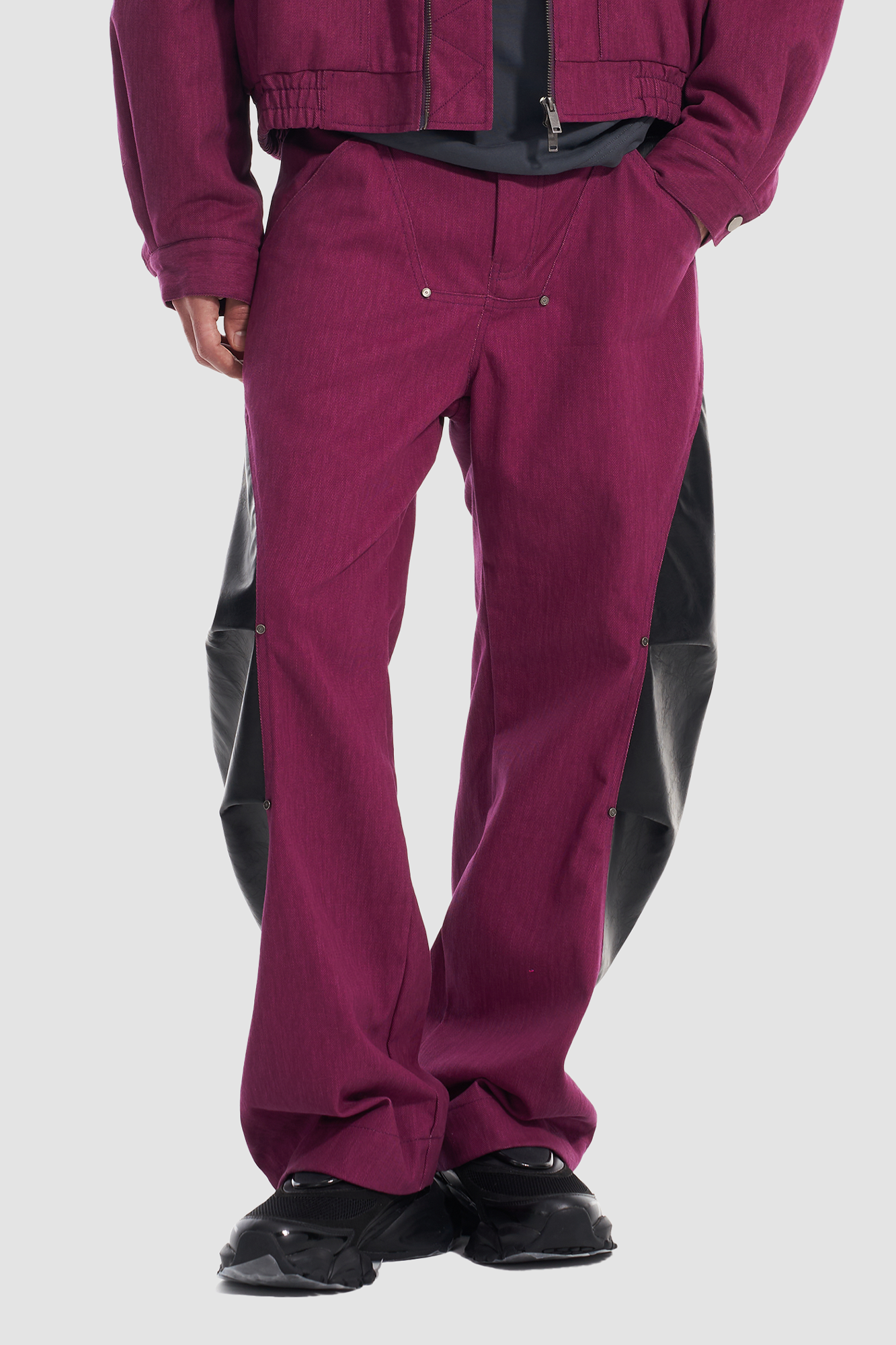 VANN VALRENCE Faux Leather-Paneled Barrel Jeans