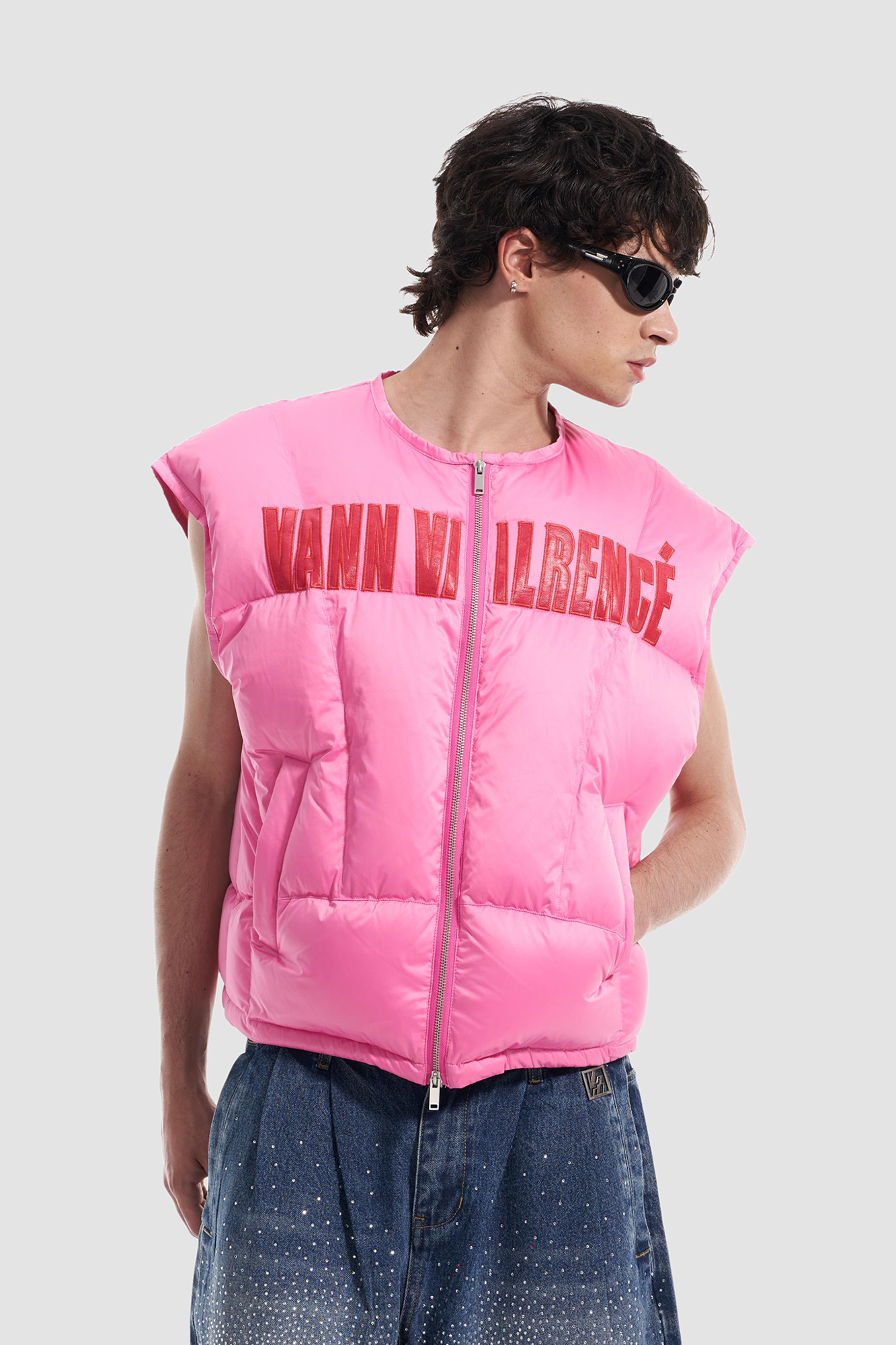 VANN VALRENCE LOGO Patch Quilted Down Vest