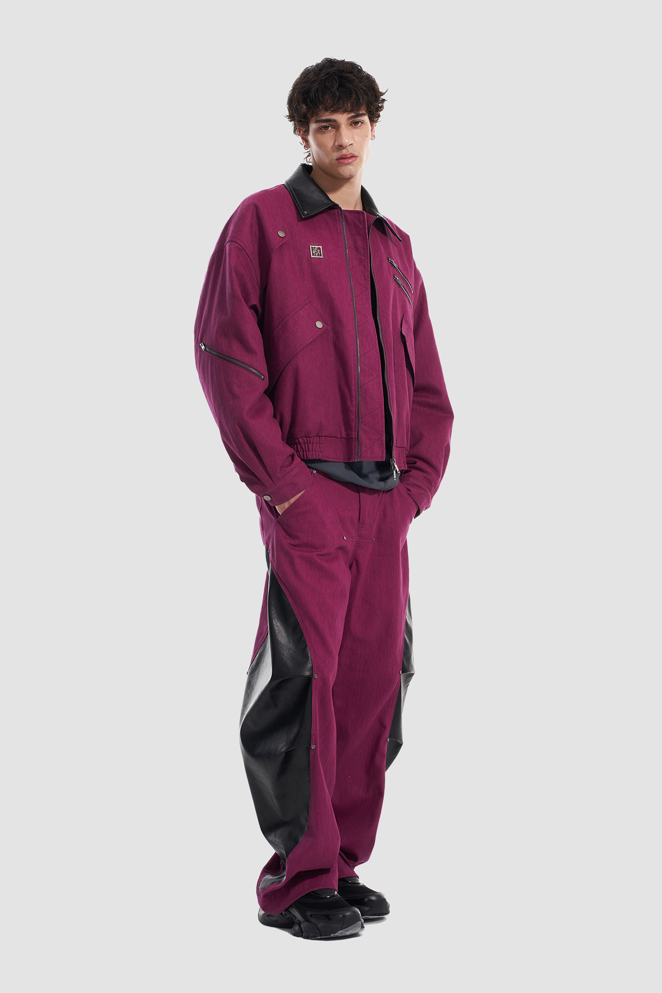 VANN VALRENCE Faux Leather-Paneled Barrel Jeans