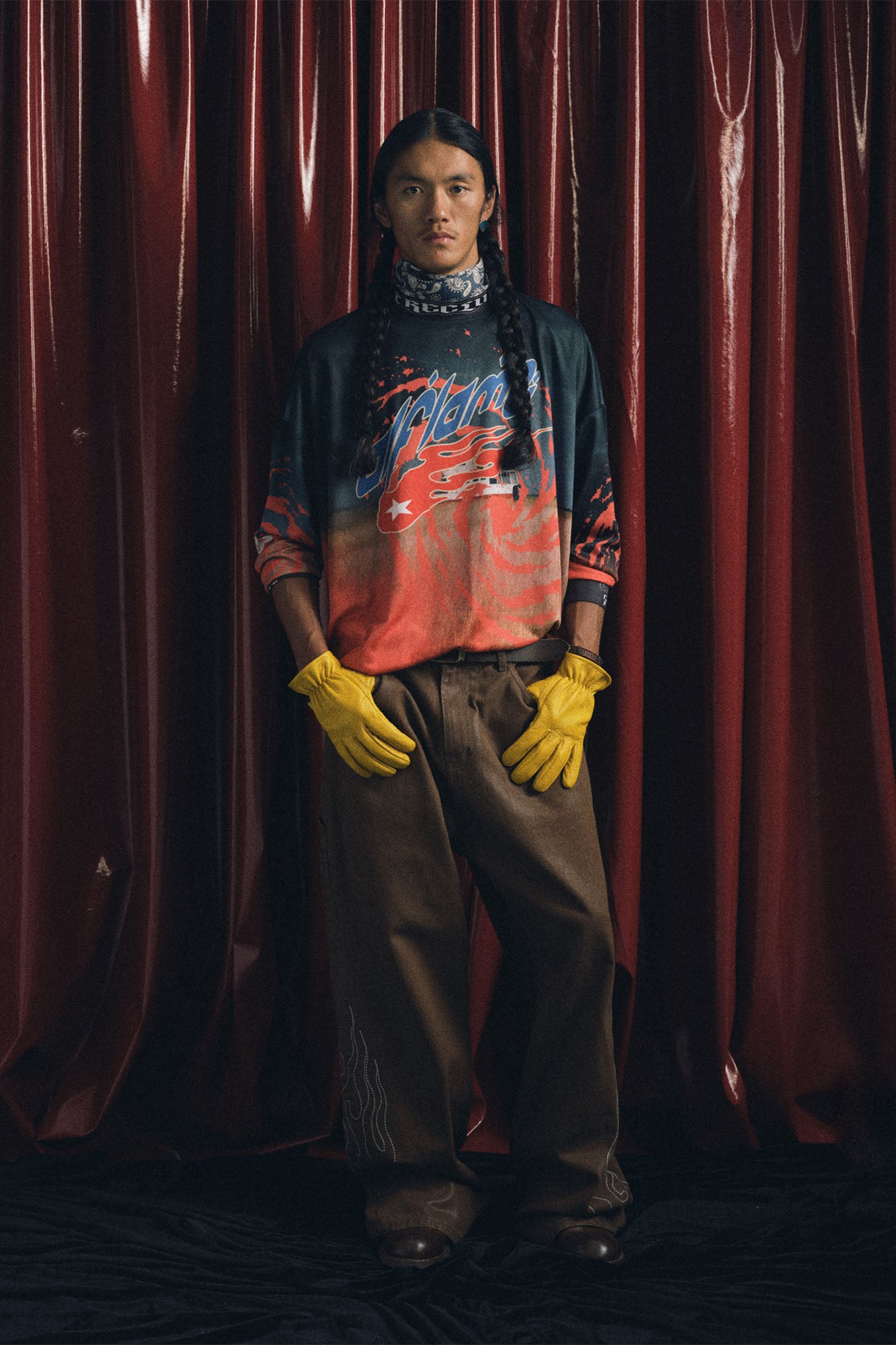 TRECLUB Waxed Flame Embroidery Jeans