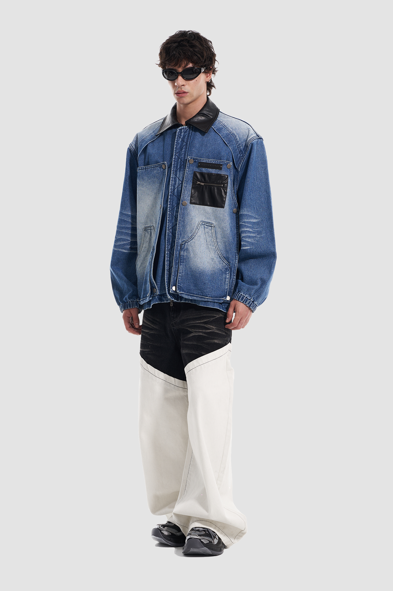 VANN VALRENCE Washed Contrast Panel Oversized Jeans