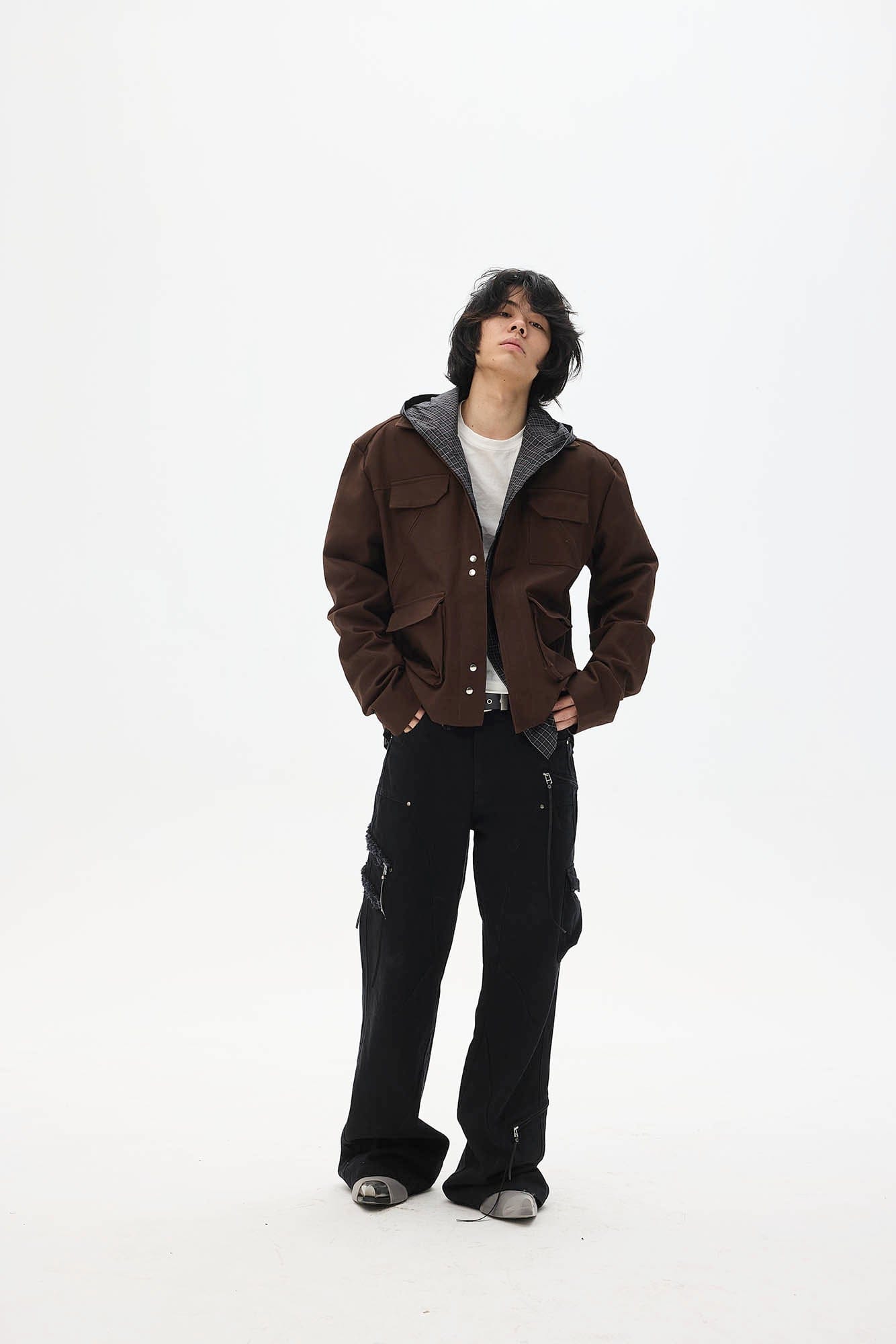 WHISTLEHUNTER Multi-Pocket Magnetic Closure Jacket