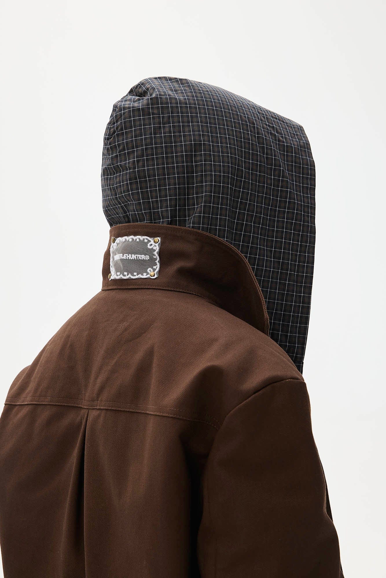 WHISTLEHUNTER Multi-Pocket Magnetic Closure Jacket