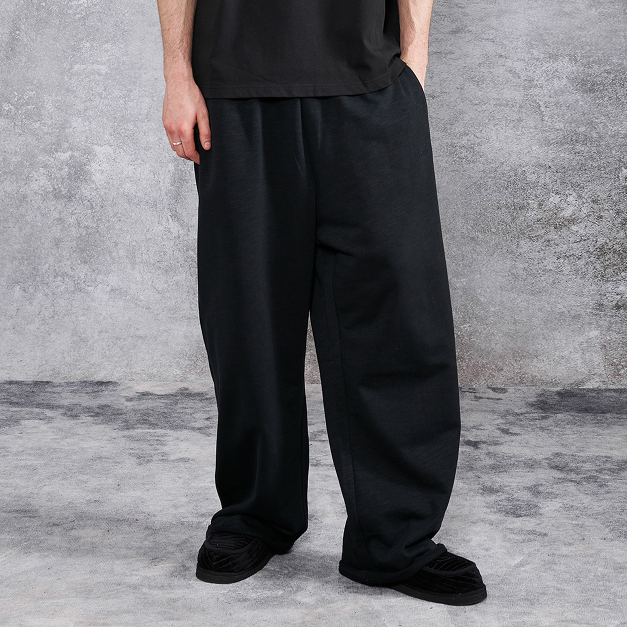 PMW Terry Wide-Leg Straight Sweatpants, premium urban and streetwear designers apparel on PROJECTISR.com, PMW