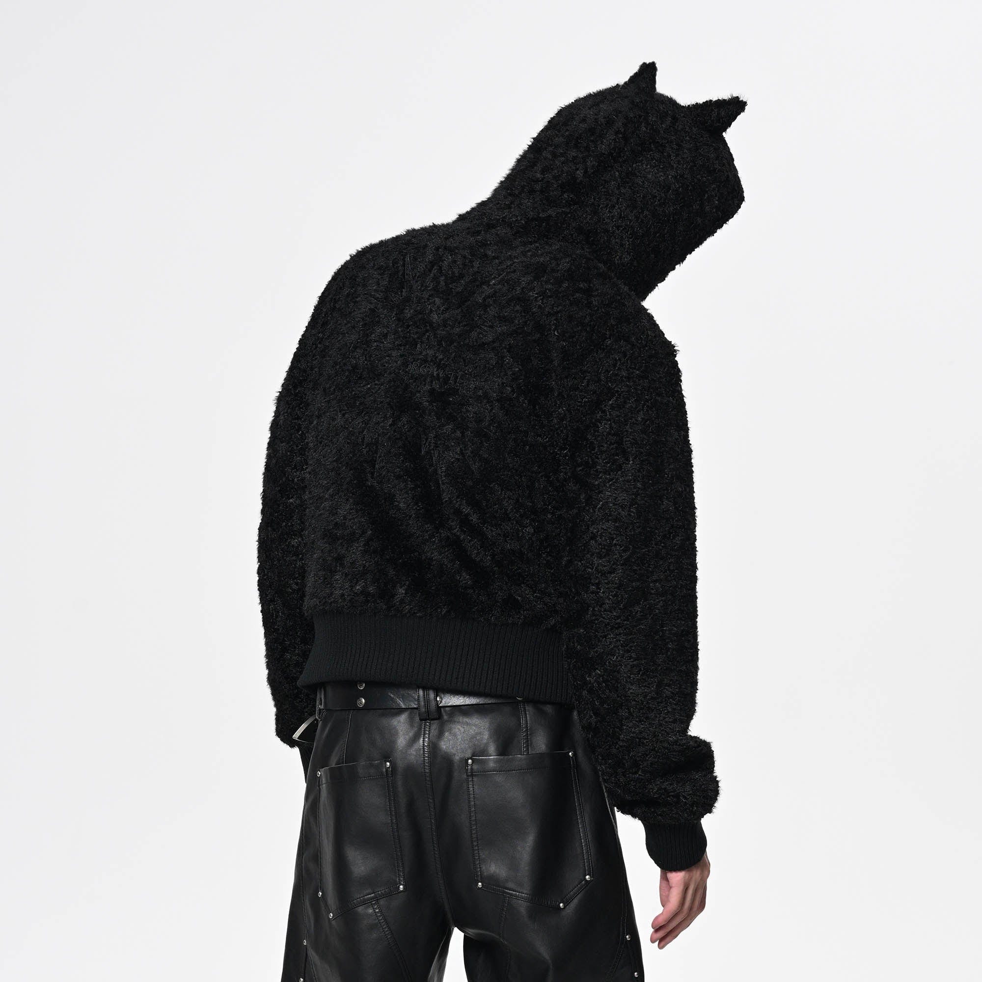 SAVAGEGROWTHWORLD Demon Horn Sherpa Cropped Zip-Up Hoodie