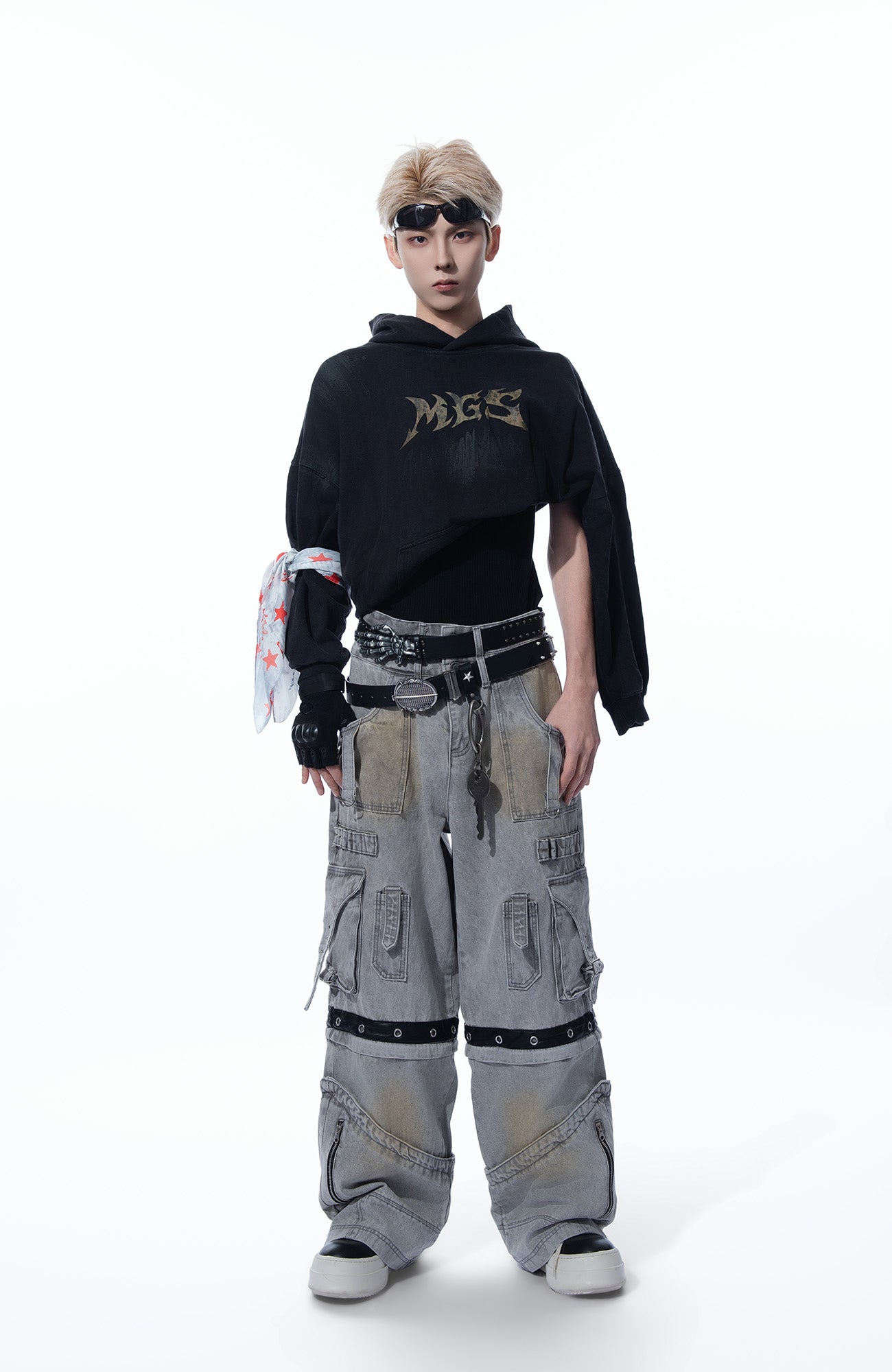 MOGONGSHE Detachable Bleach Washed Utility Cargo Jeans