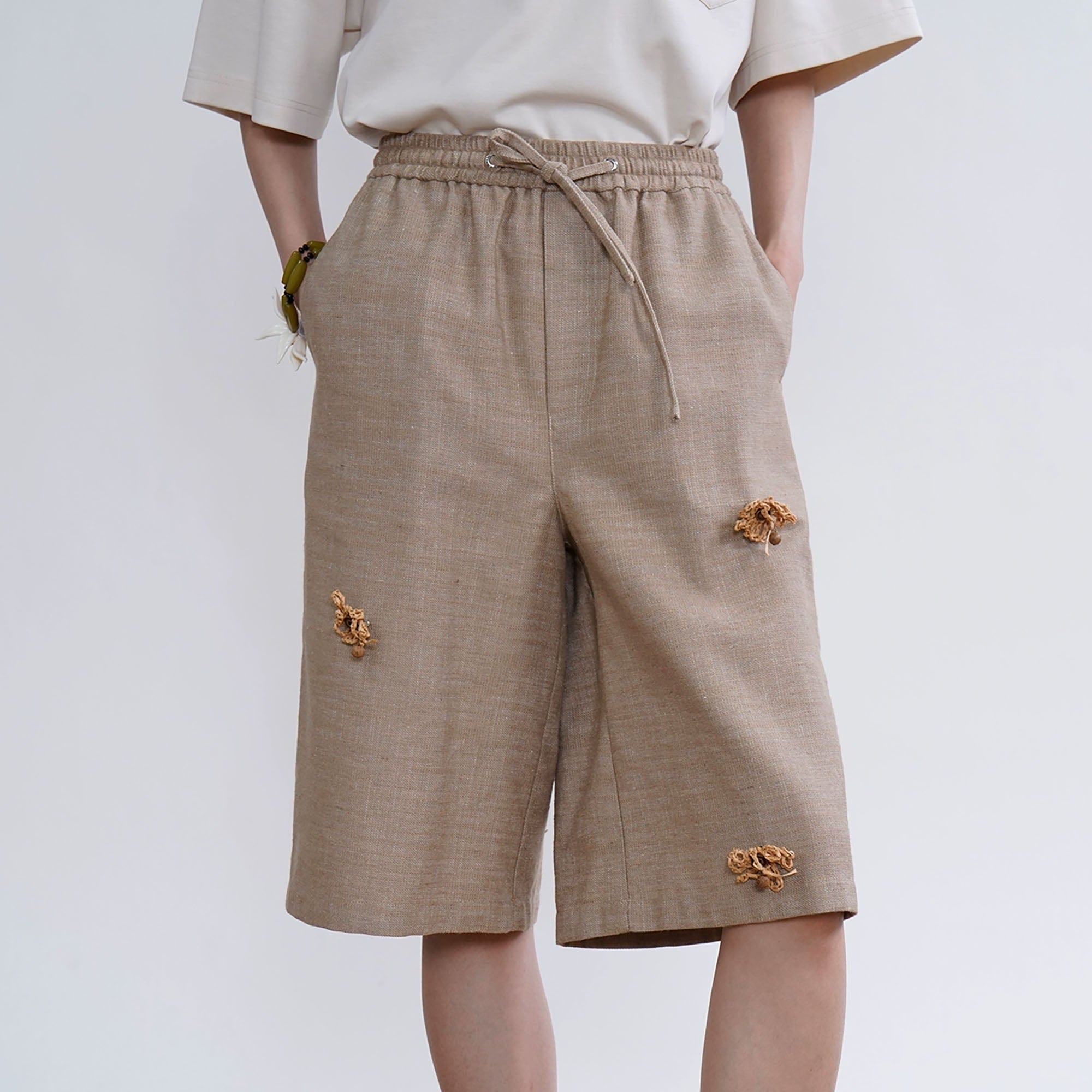 ORAL UTOPIA Tassel Flower Embellished Linen Blend Shorts, premium urban and streetwear designers apparel on PROJECTISR.com, ORAL UTOPIA