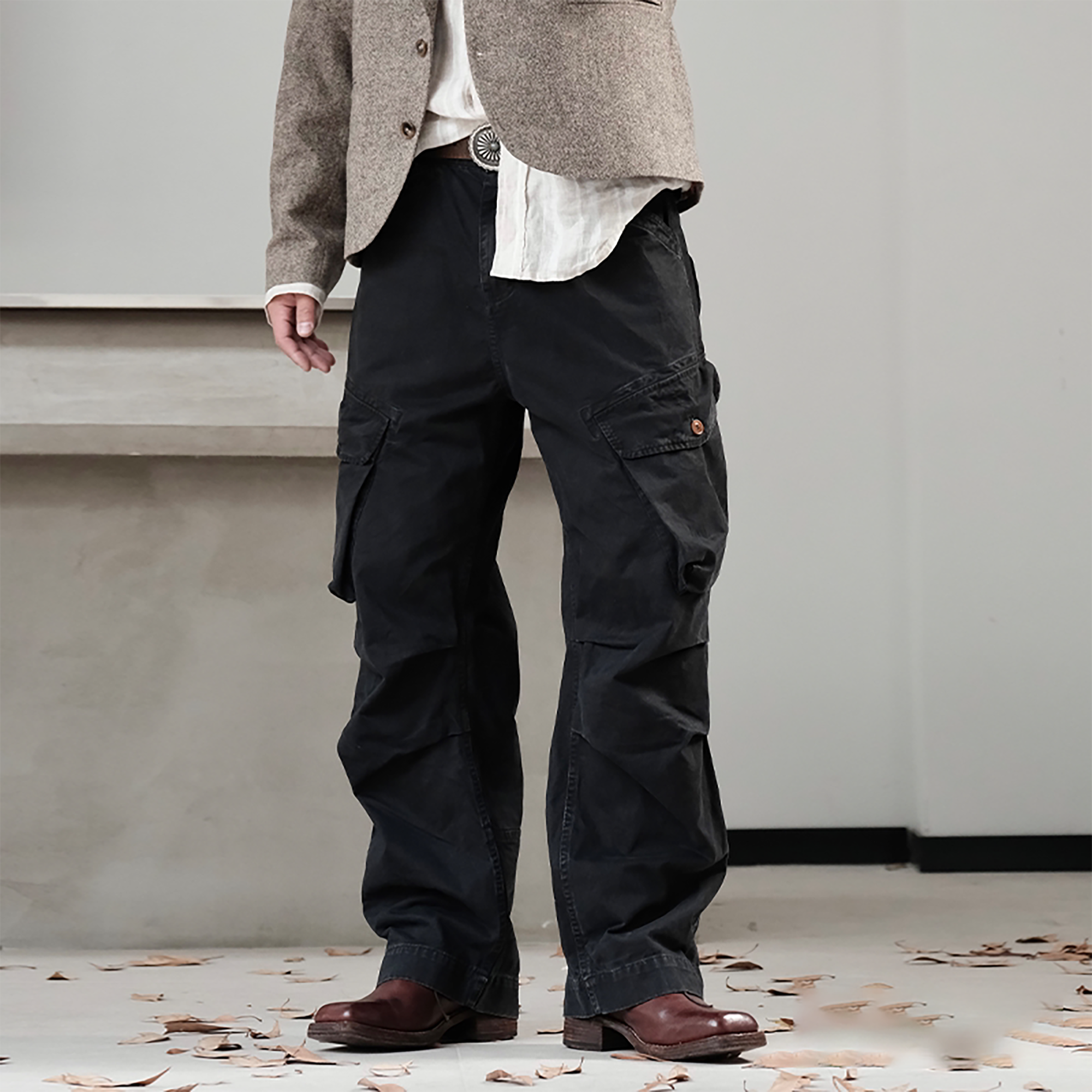 NEIGBORL Large Utility Pockets Cargo Pants, premium urban and streetwear designers apparel on PROJECTISR.com, NEIGBORL