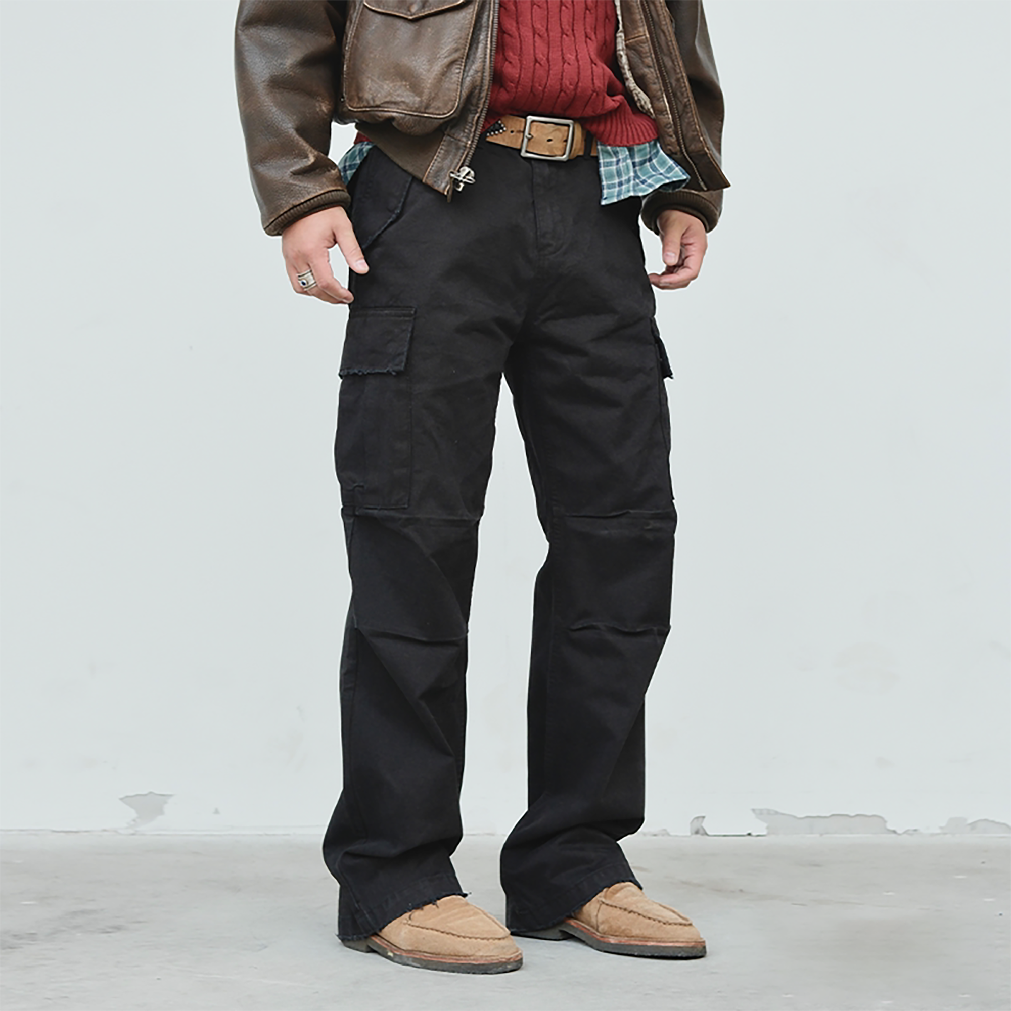 NEIGBORL Straight-Leg Paneled Cargo Pants, premium urban and streetwear designers apparel on PROJECTISR.com, NEIGBORL