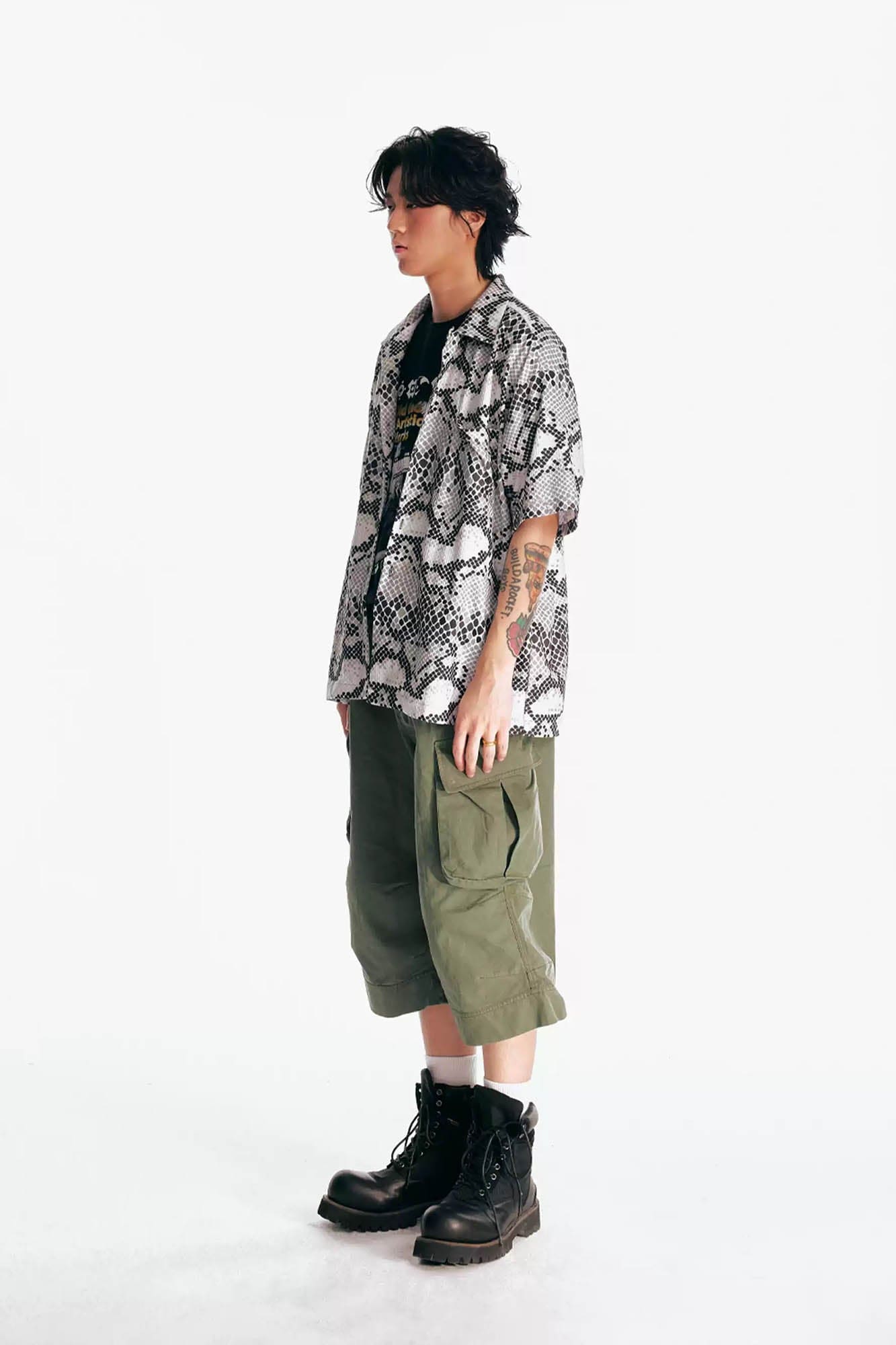 1997 POSTOFFICE Flare Hem Cargo Shorts, premium urban and streetwear designers apparel on PROJECTISR.com, 1997 POSTOFFICE