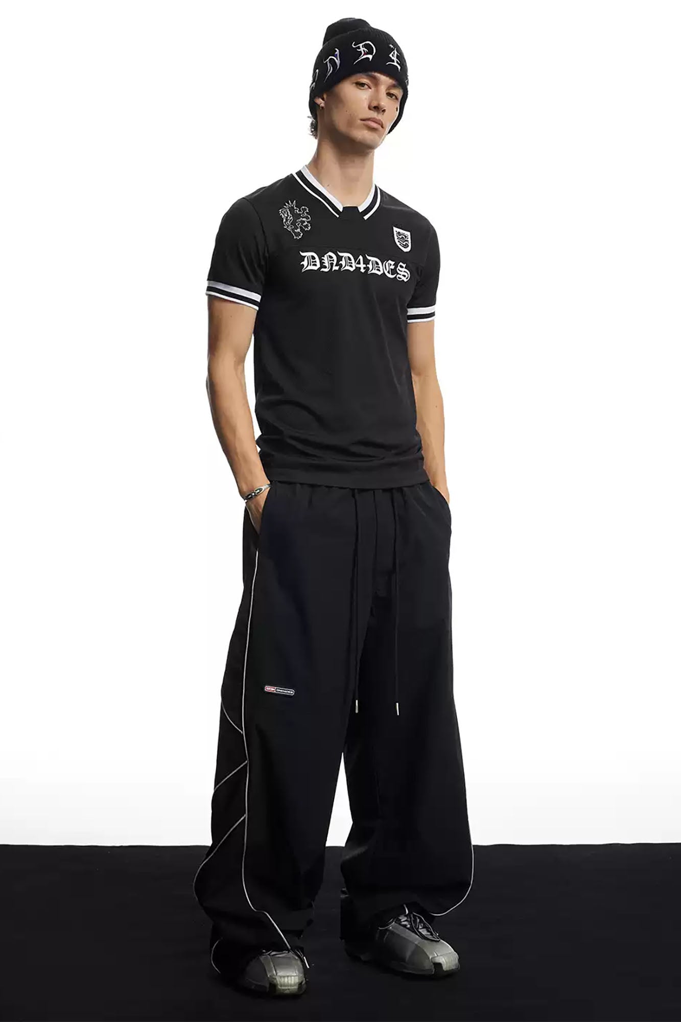 DND4DES Reflective Line Parachute Wide-Leg Pants