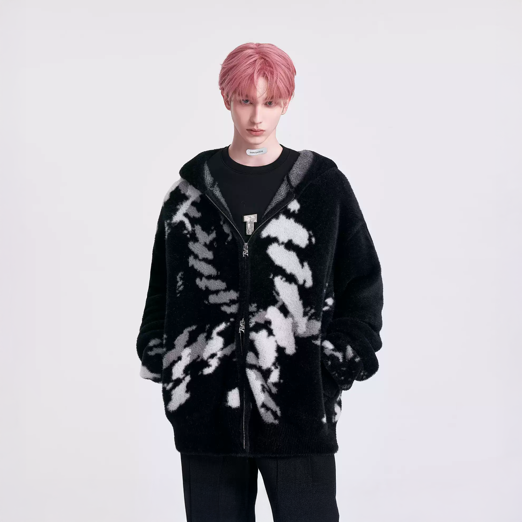 TIWILLTANG Contrast Jacquard Fuzzy Hooded Jacket