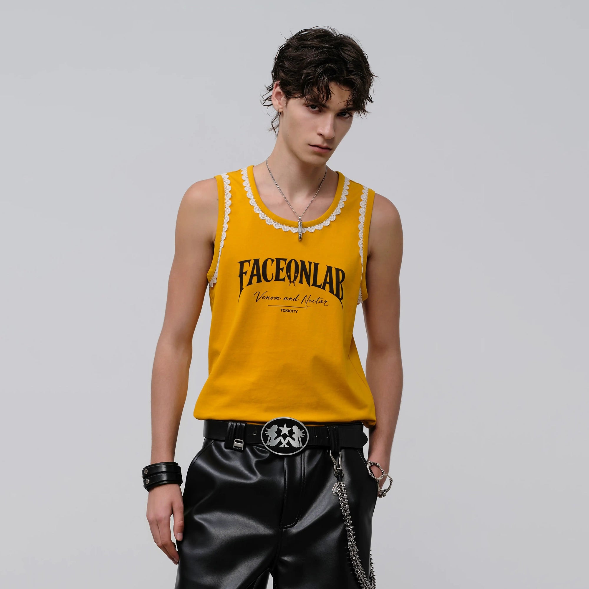 FACEONLAB Lace Trim Gothic Letters Sleeveless Tank