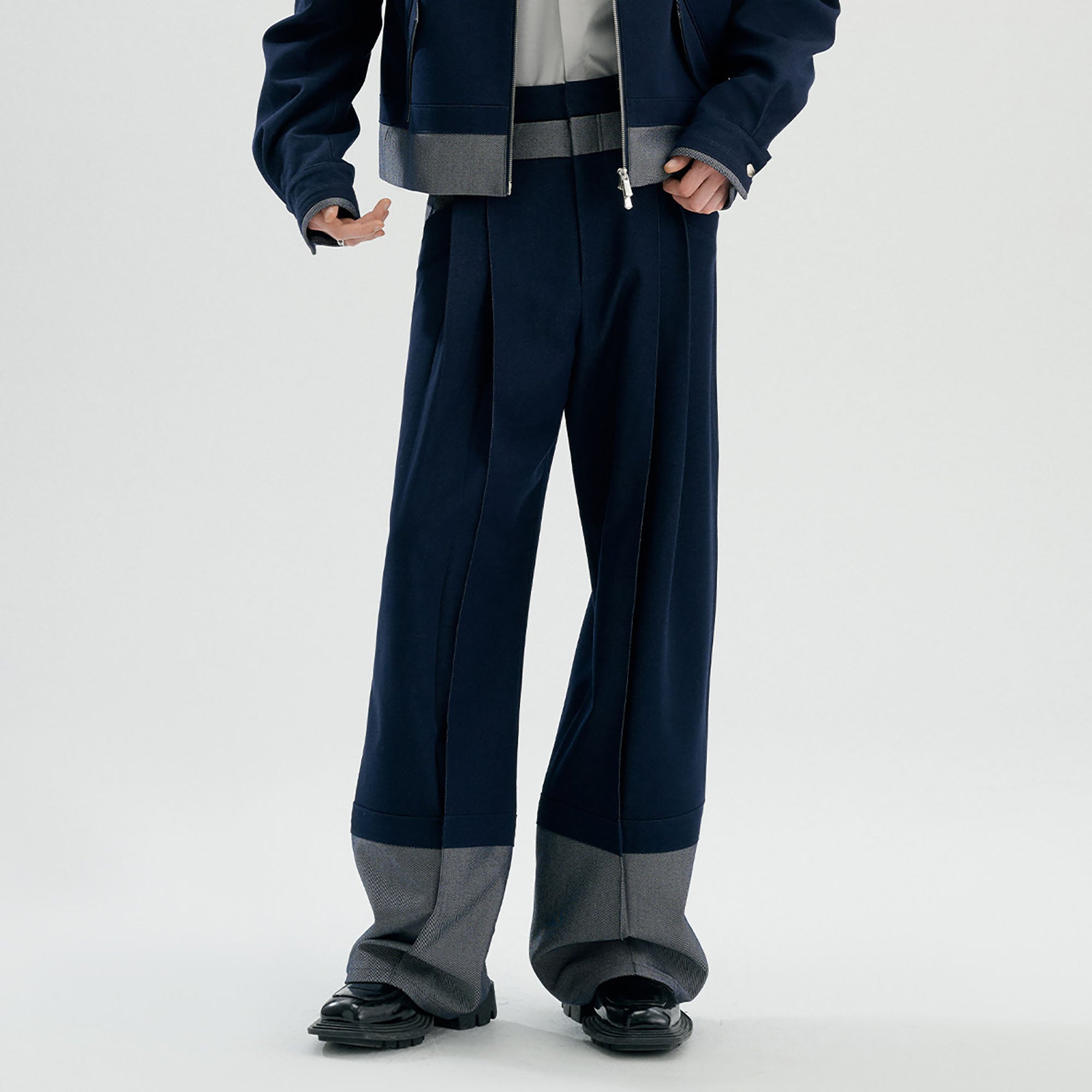 TIWILLTANG Pleats Contrast-Hem Raw Jeans