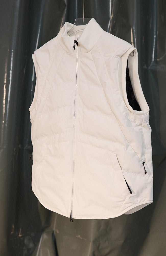 RECOVER ZONE Essential Windproof Down Vest