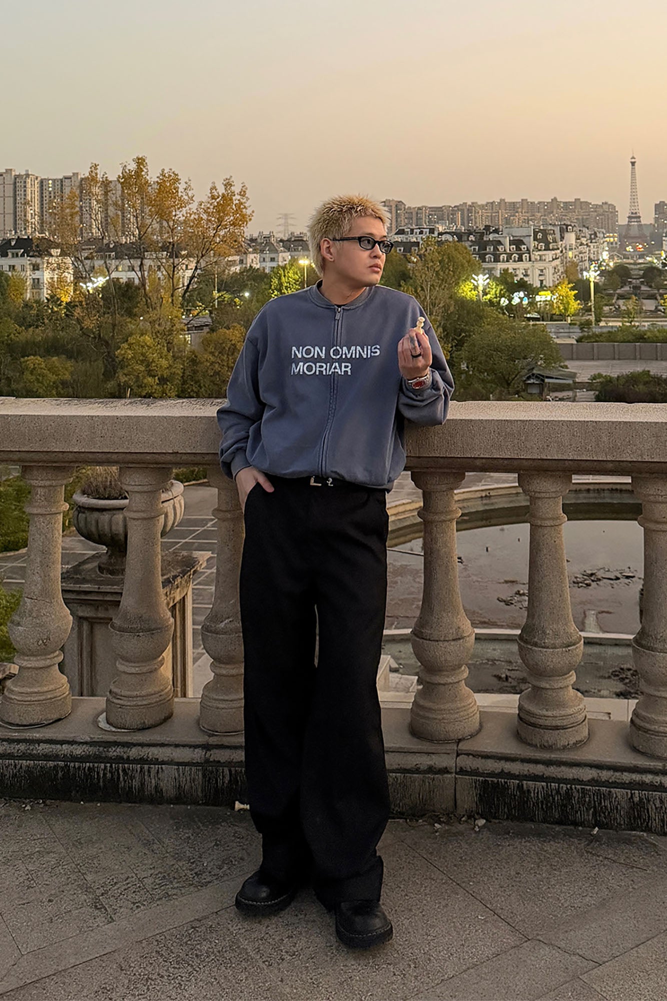 UNDERWATER Retro Washed Graphic Zip-Up Sweatshirt