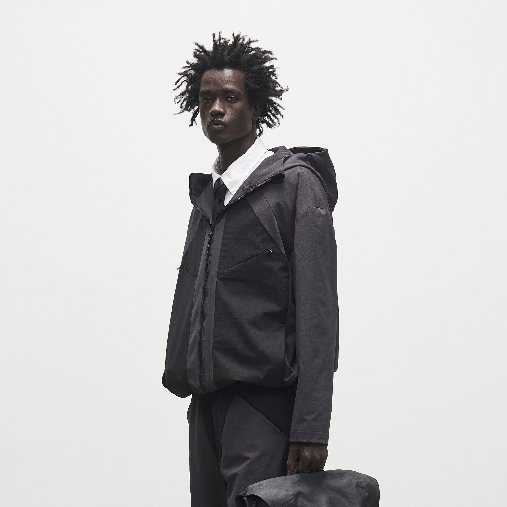 7440 37 1 Contrast Panelled Softshell Jacket