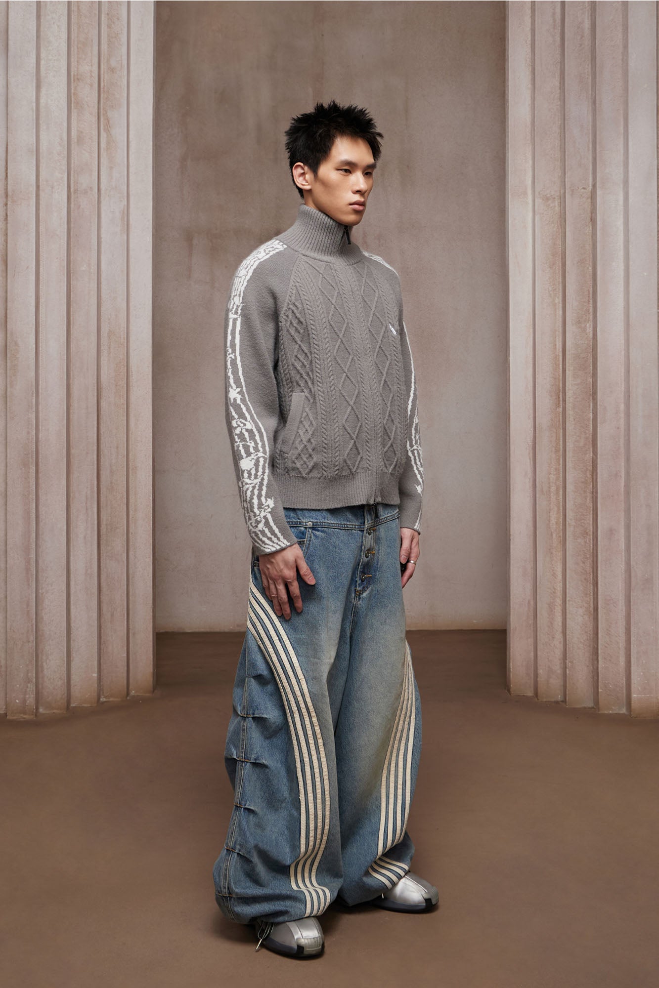 DND4DES Cable-Knit Music Stripes Zip Cardigan