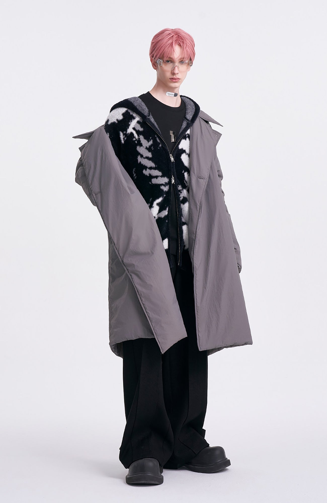 TIWILLTANG Contrast Jacquard Fuzzy Hooded Jacket