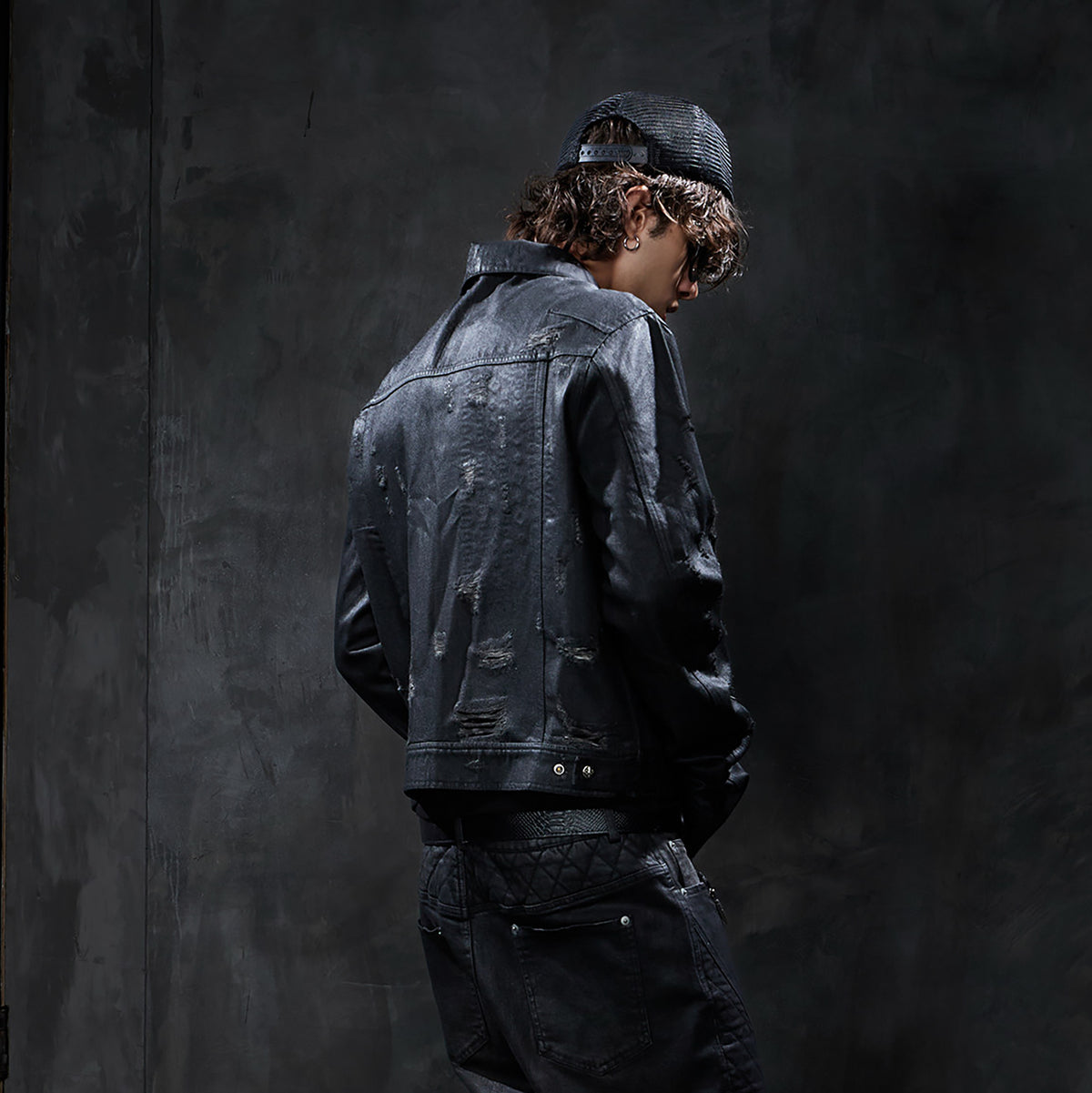 DND4DES Distressed Washed Studded Denim Jacket