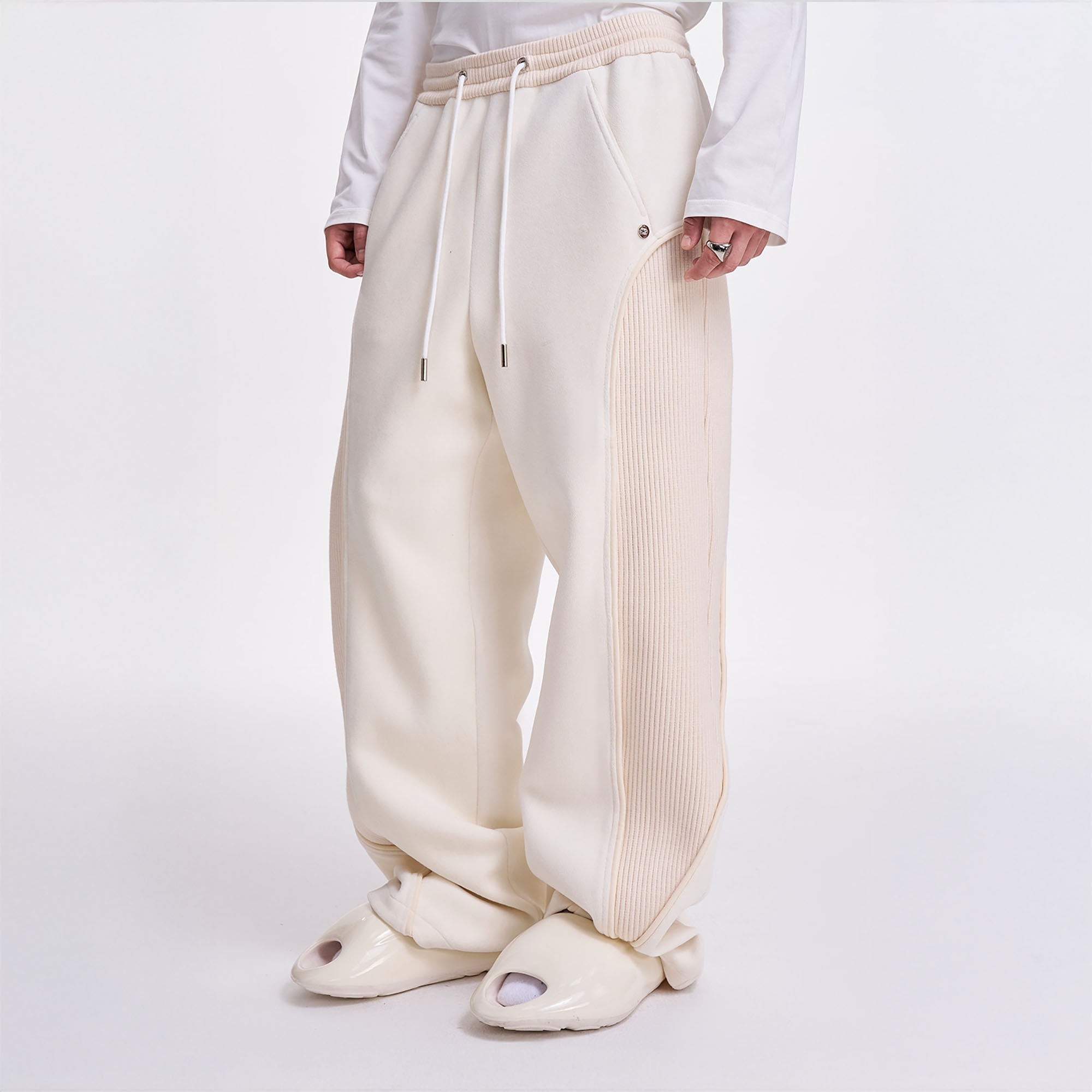 TIWILLTANG Ribbed Contrast Panel Oversized Sweatpants