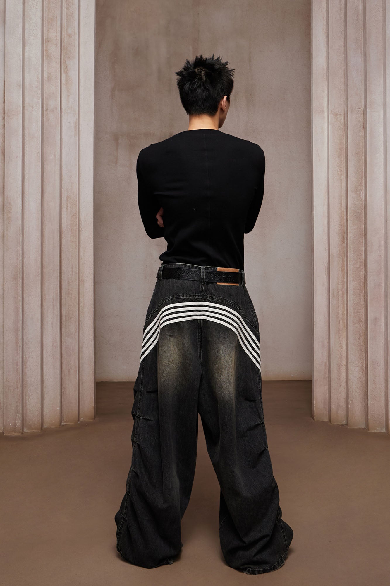 DND4DES Bullet LOGO Graphic Long-Sleeve Tee