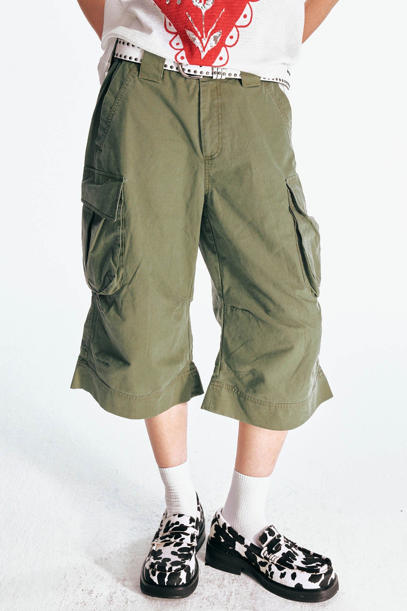 1997 POSTOFFICE Flare Hem Cargo Shorts, premium urban and streetwear designers apparel on PROJECTISR.com, 1997 POSTOFFICE