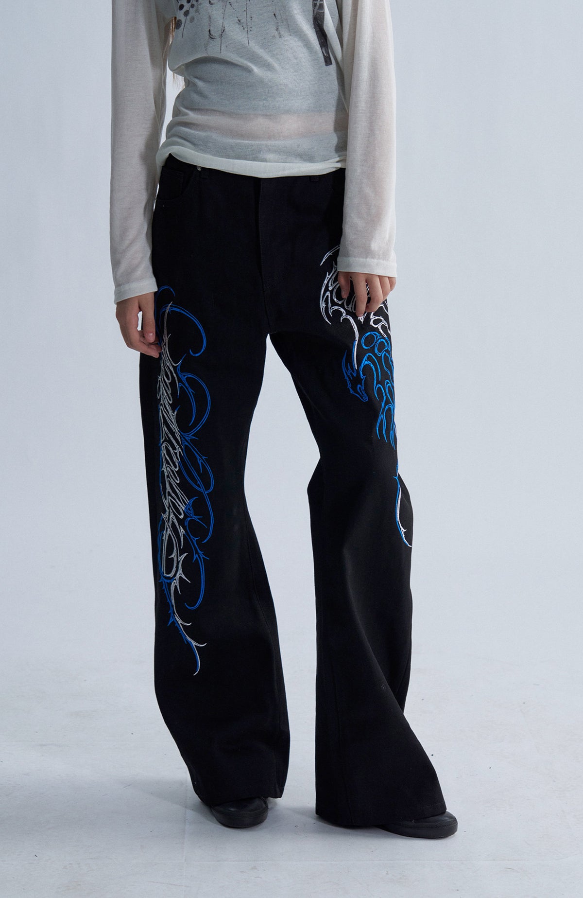 PAIKI Embroidered Thorn Floral Raw Selvedge Straight-Leg Jeans