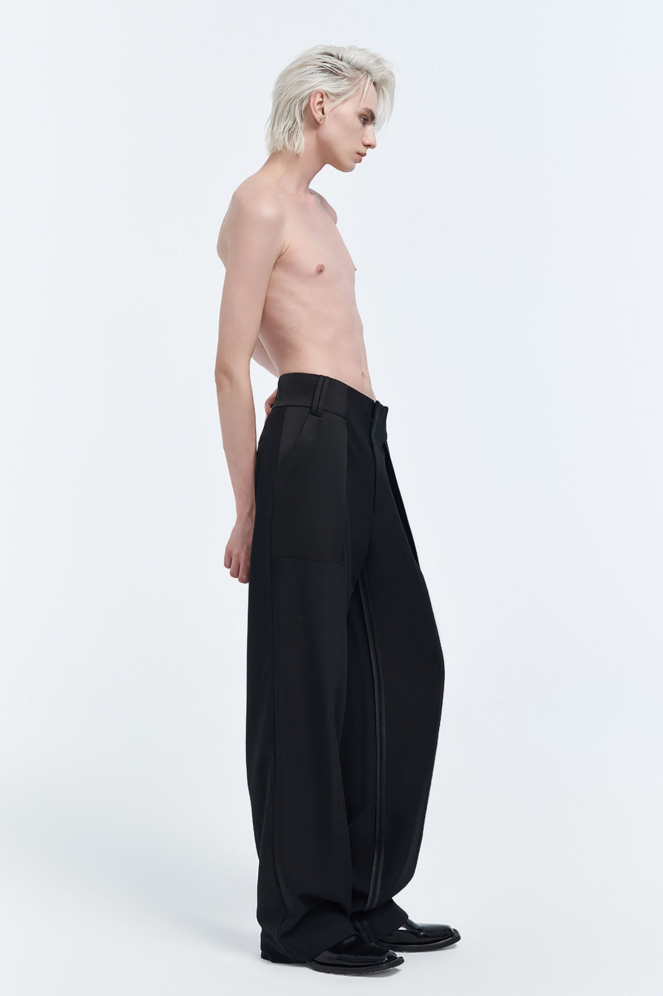 TIWILLTANG Satin Panel Straight-Leg Pants