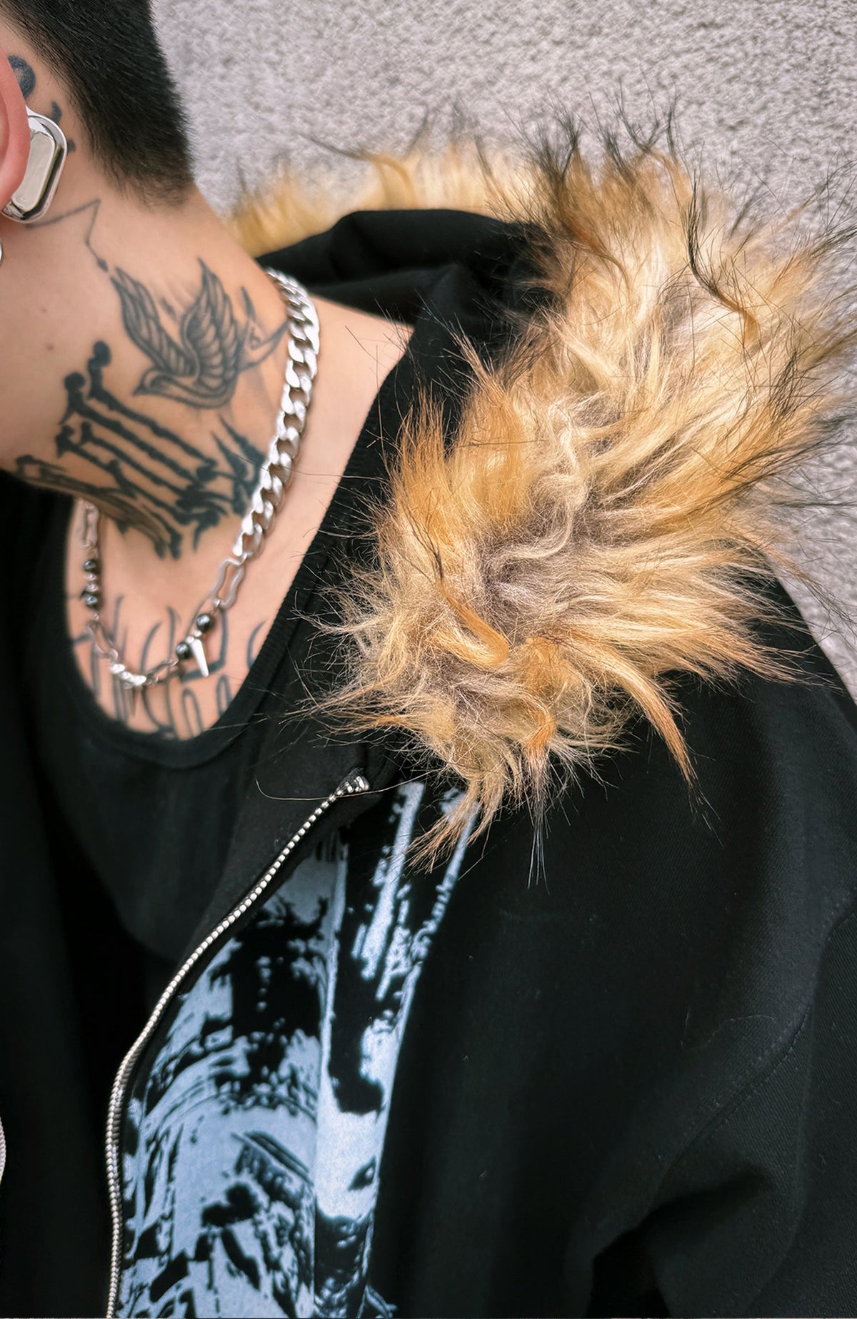 PAIKI Retro Band Graphic Faux Fur Collar Zip-Up Hoodie